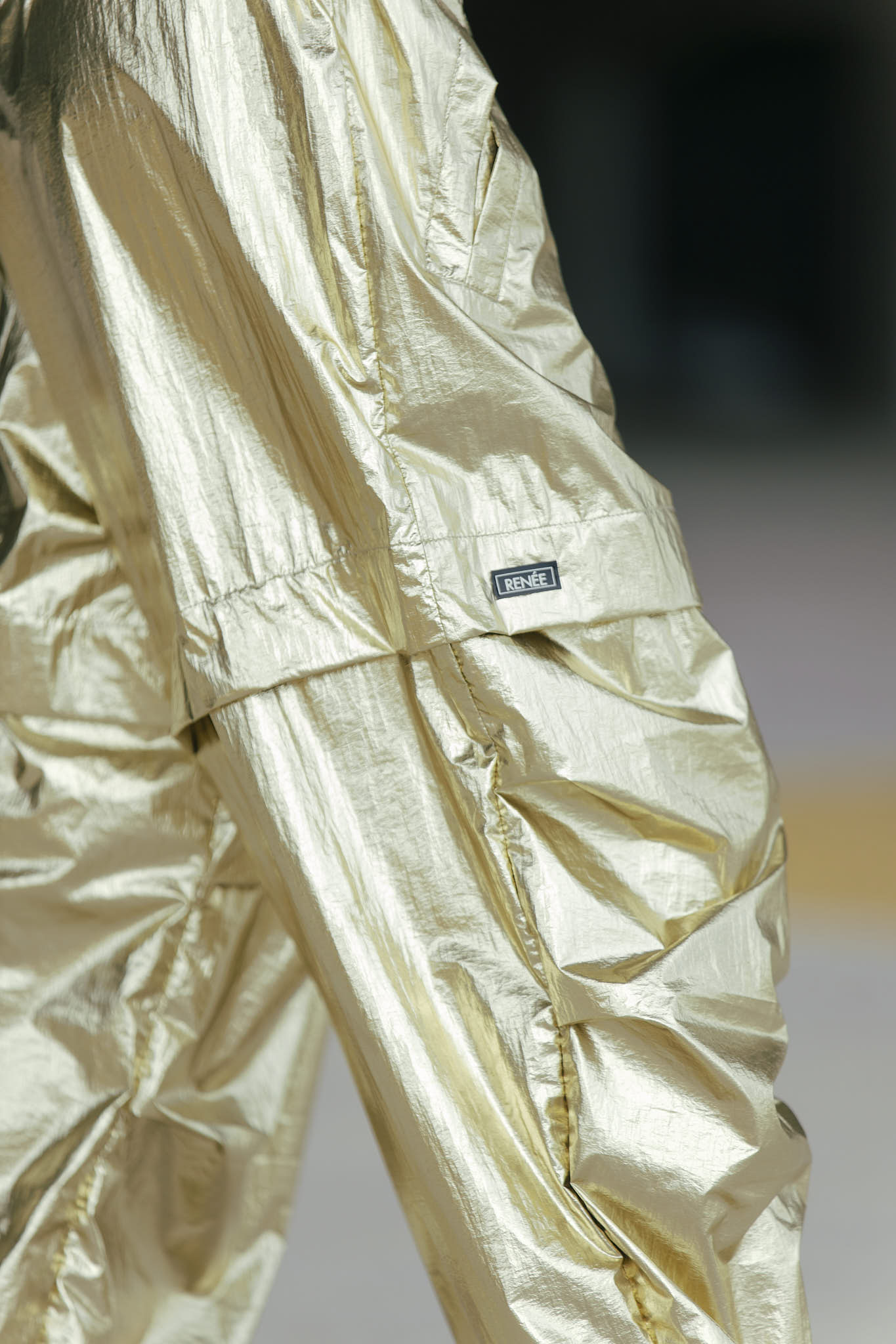 PARACHUTE BOMBA - GOLD