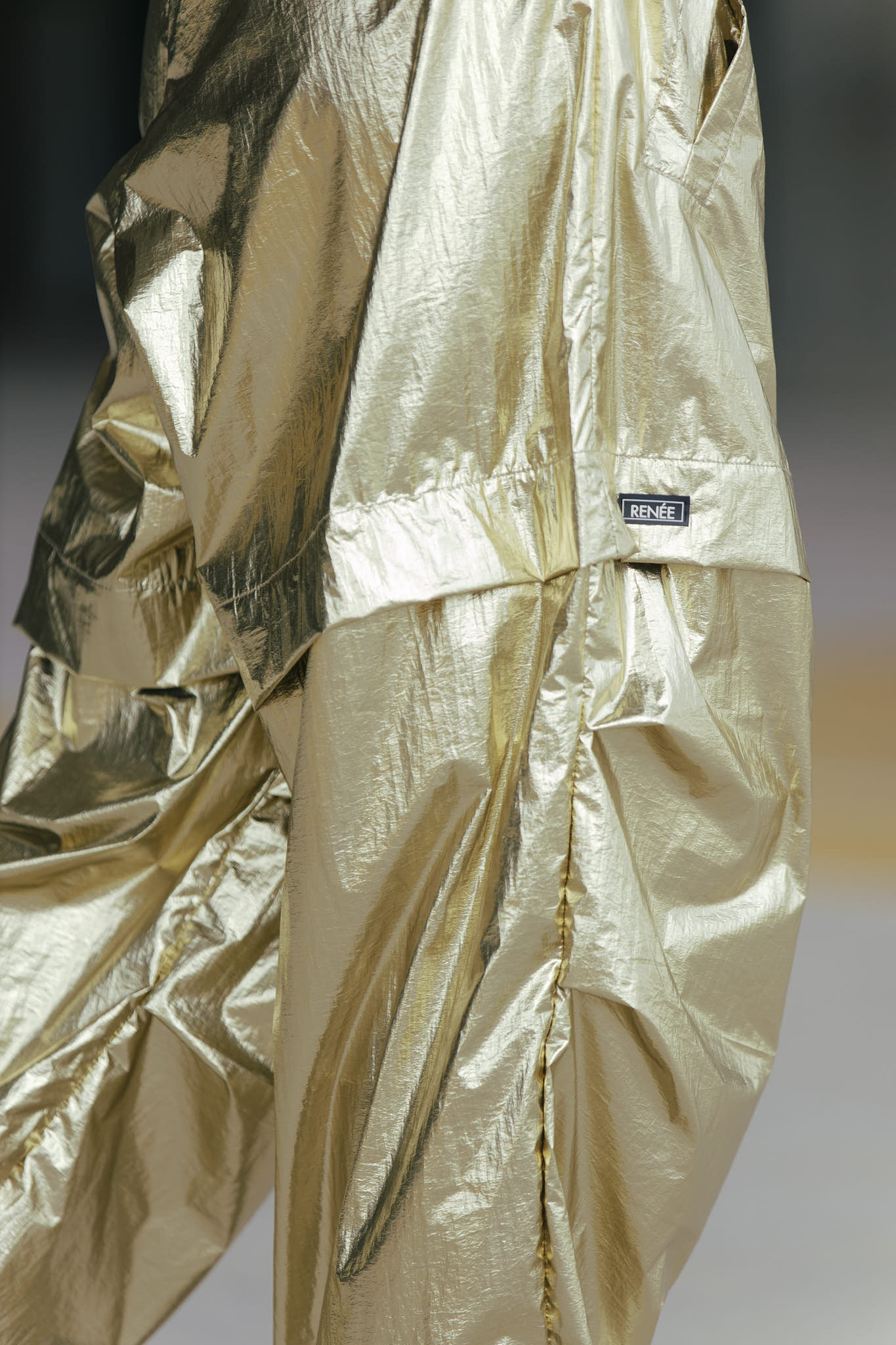 PARACHUTE BOMBA - GOLD