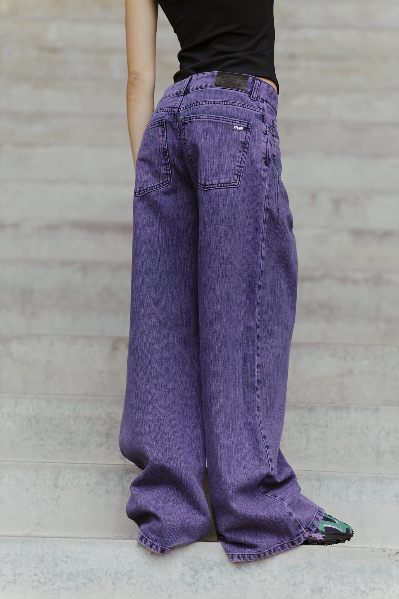 JEAN N°3 - THE OVERSIZE VIOLET
