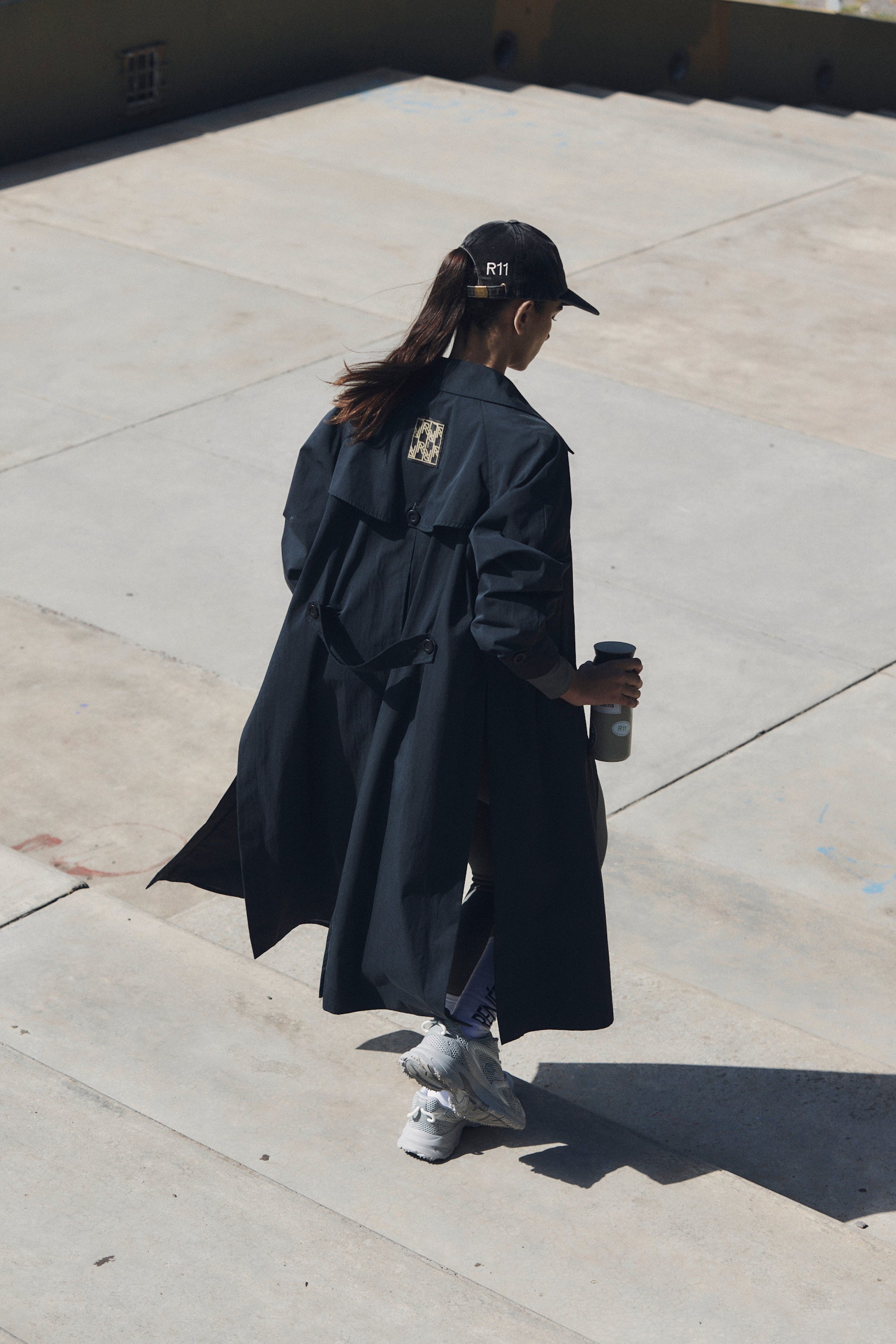 TRENCH OASIS - BLACK