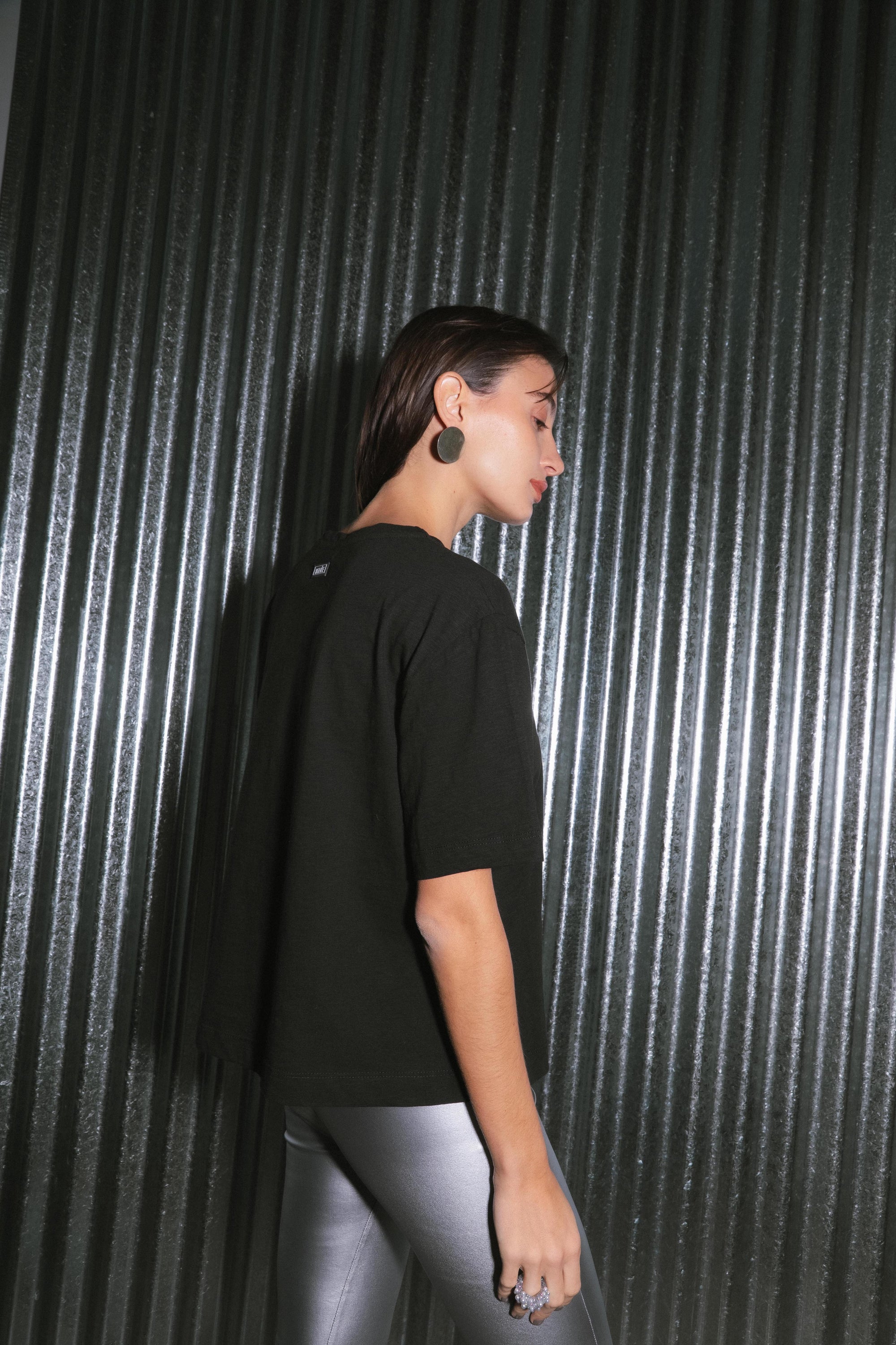 REMERA OPORTO - BLACK