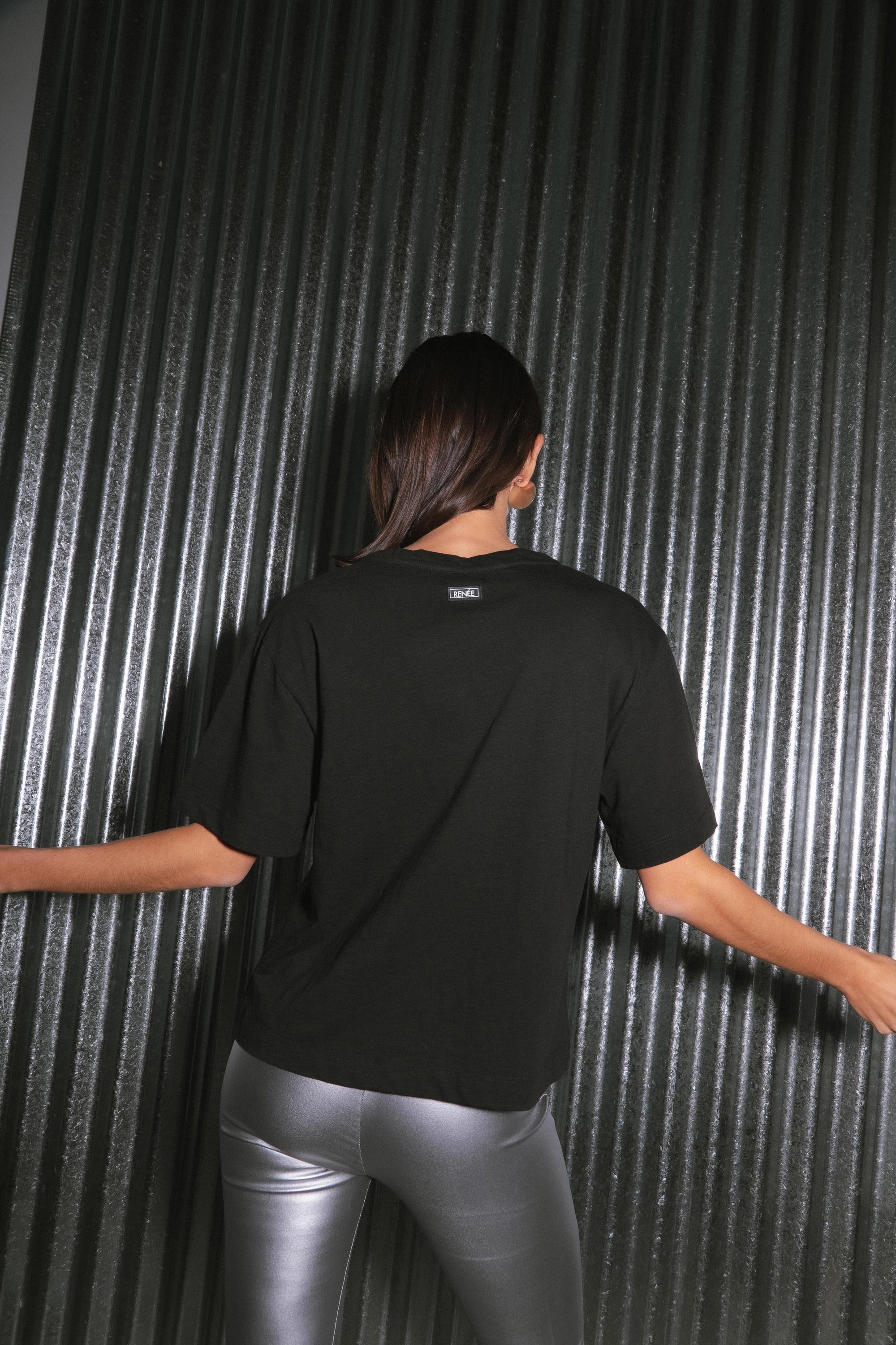 REMERA OPORTO - BLACK