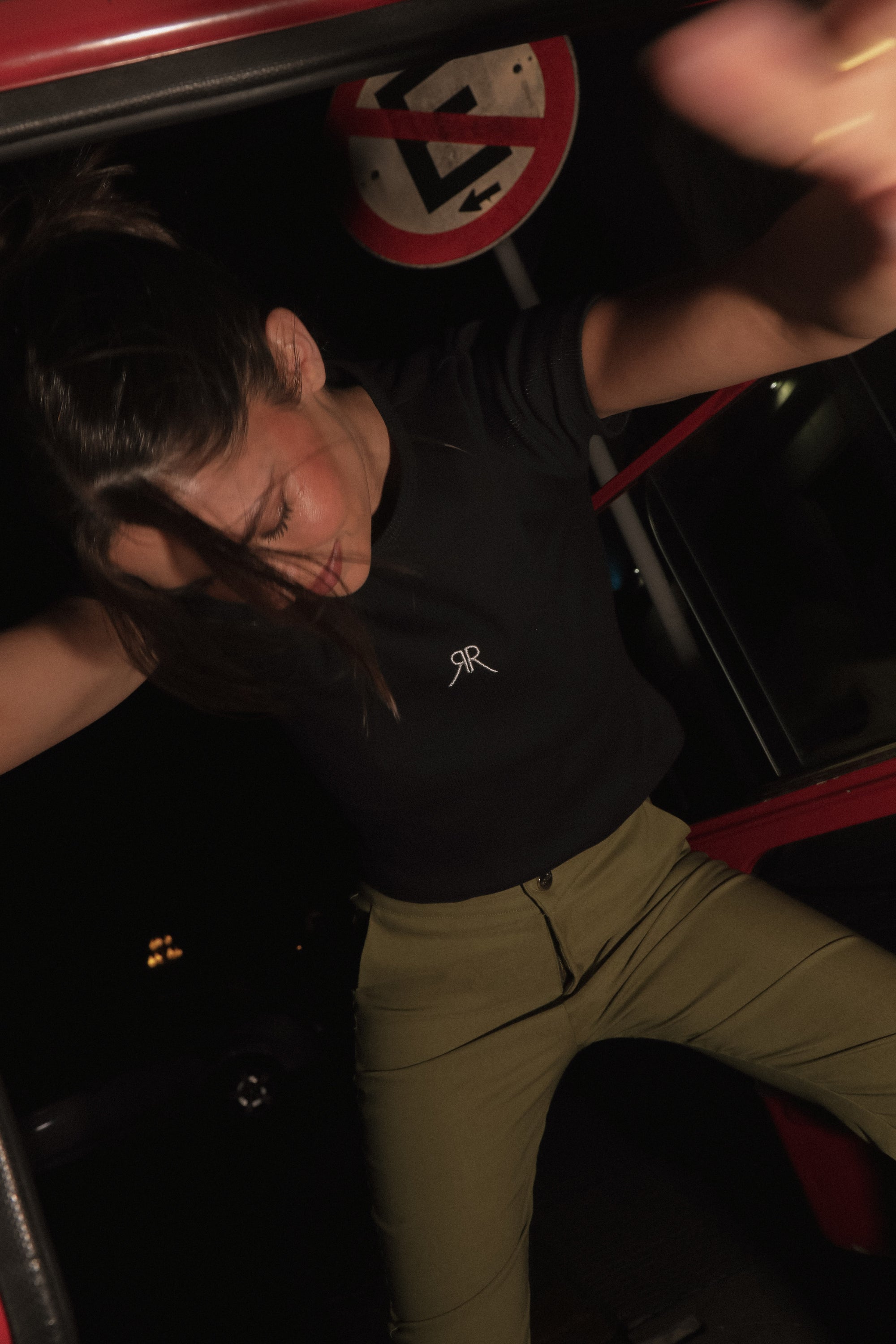REMERA XENIA - BLACK