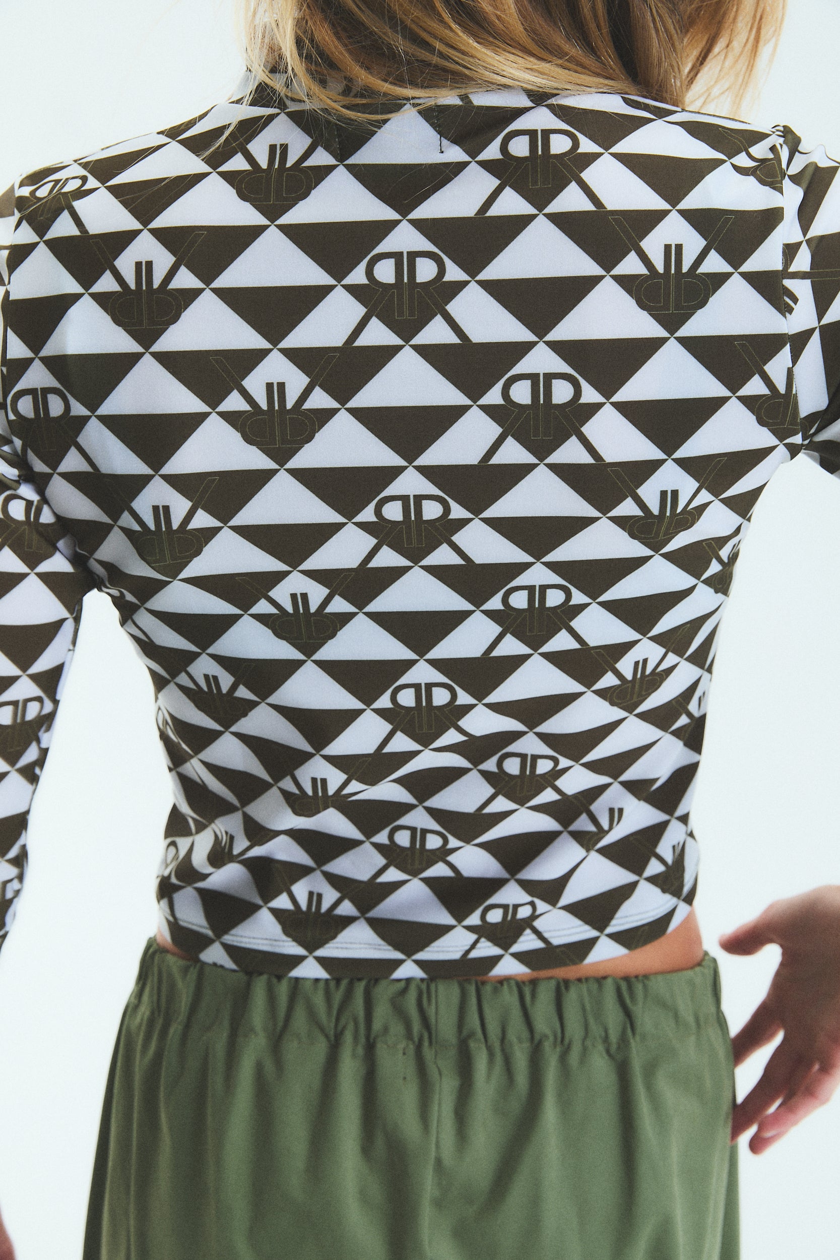 POLERA TINI MONOGRAM - GREEN