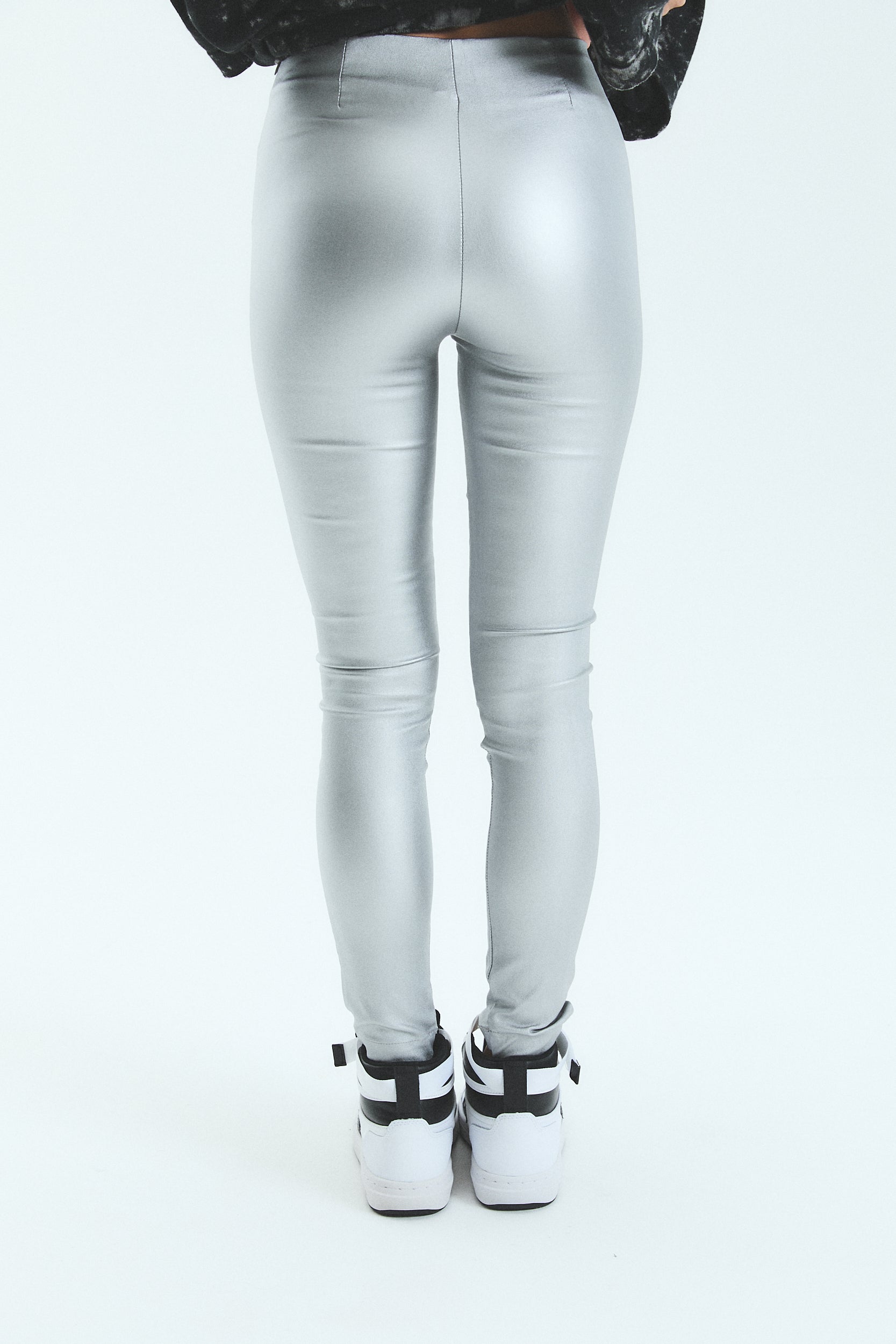 PANTALÓN MEGHAN METALLIC - SILVER
