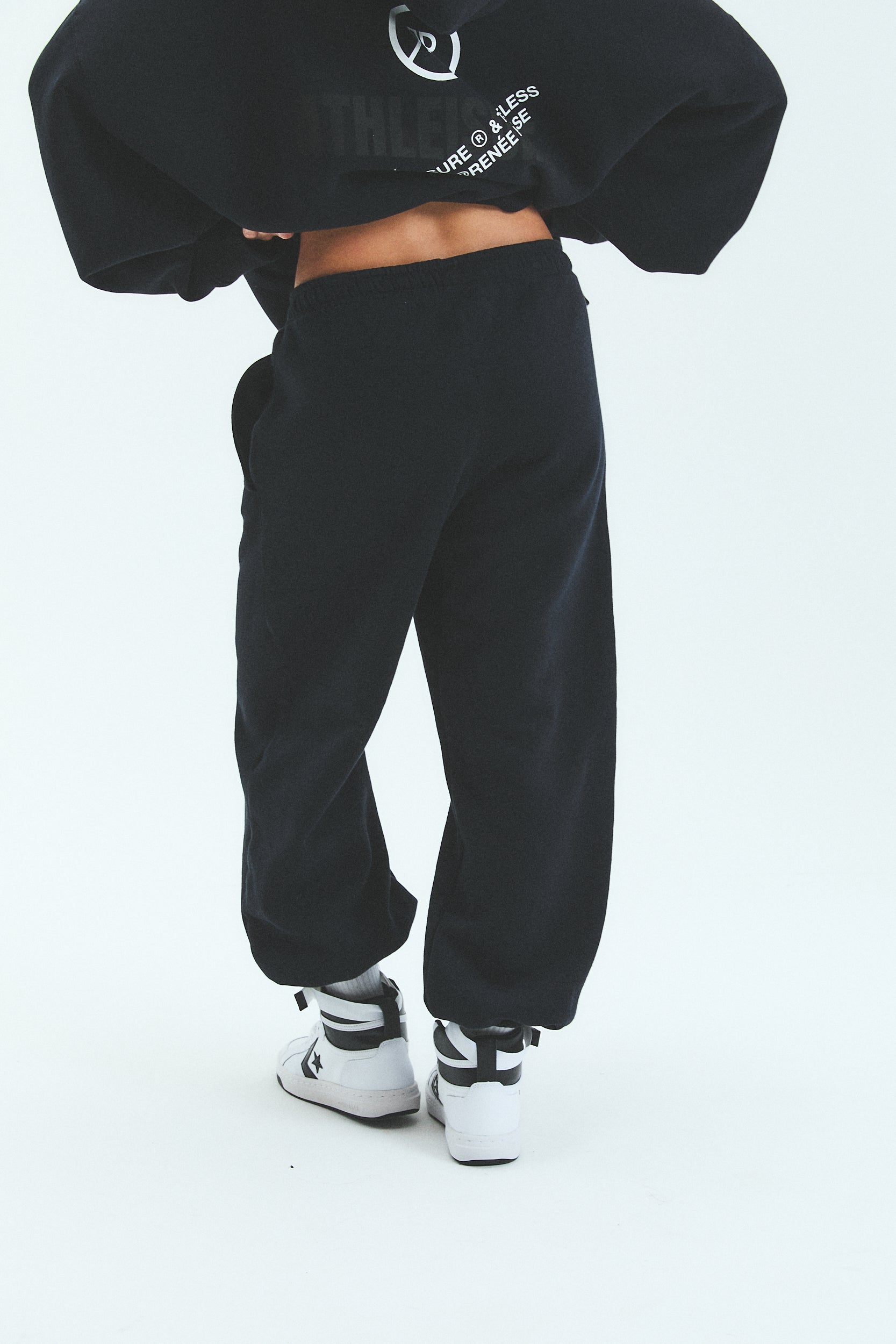 JOGGER TORI