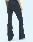 JEAN N°17 - THE CARGO