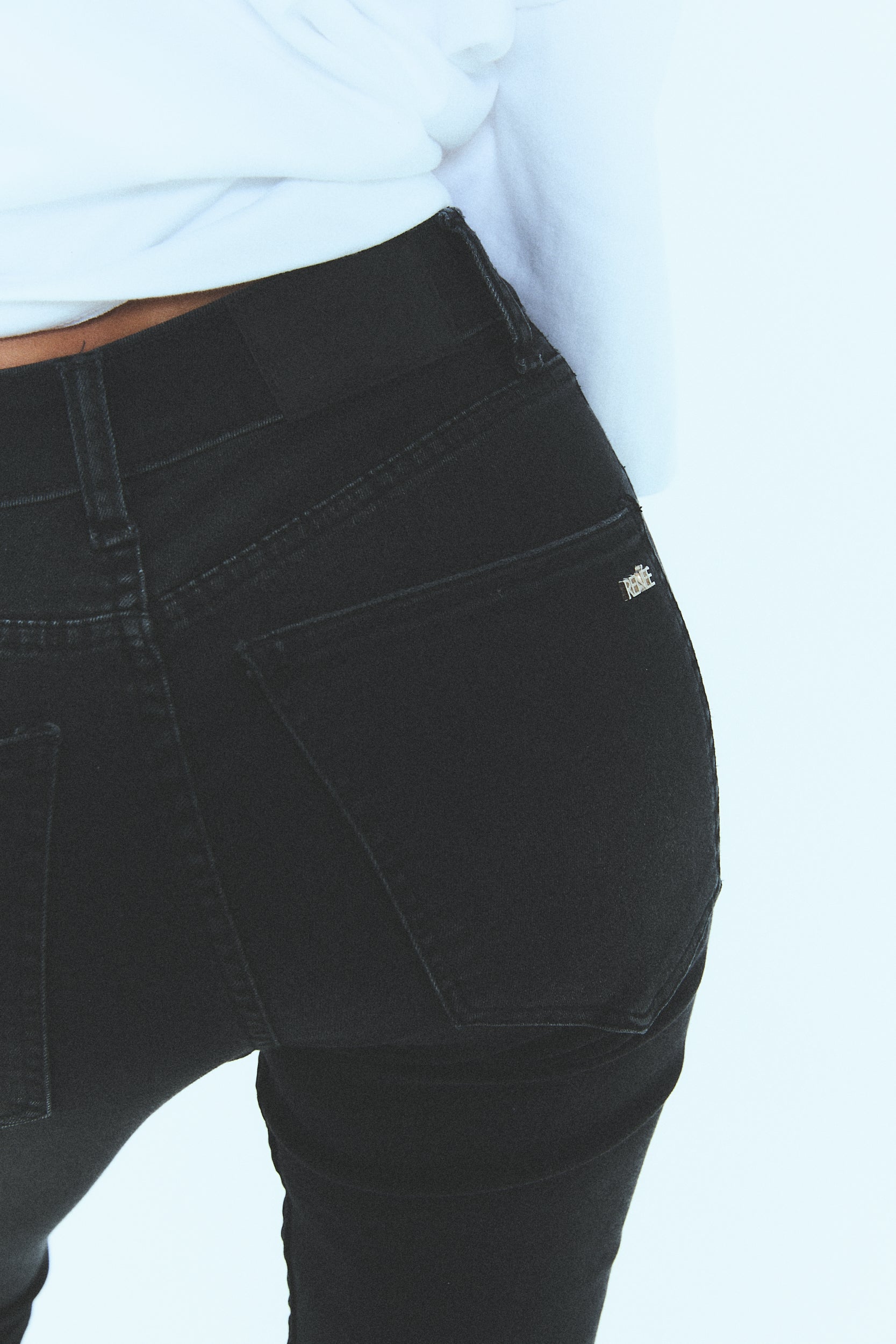 JEAN N°2 - THE SKINNY BLACK