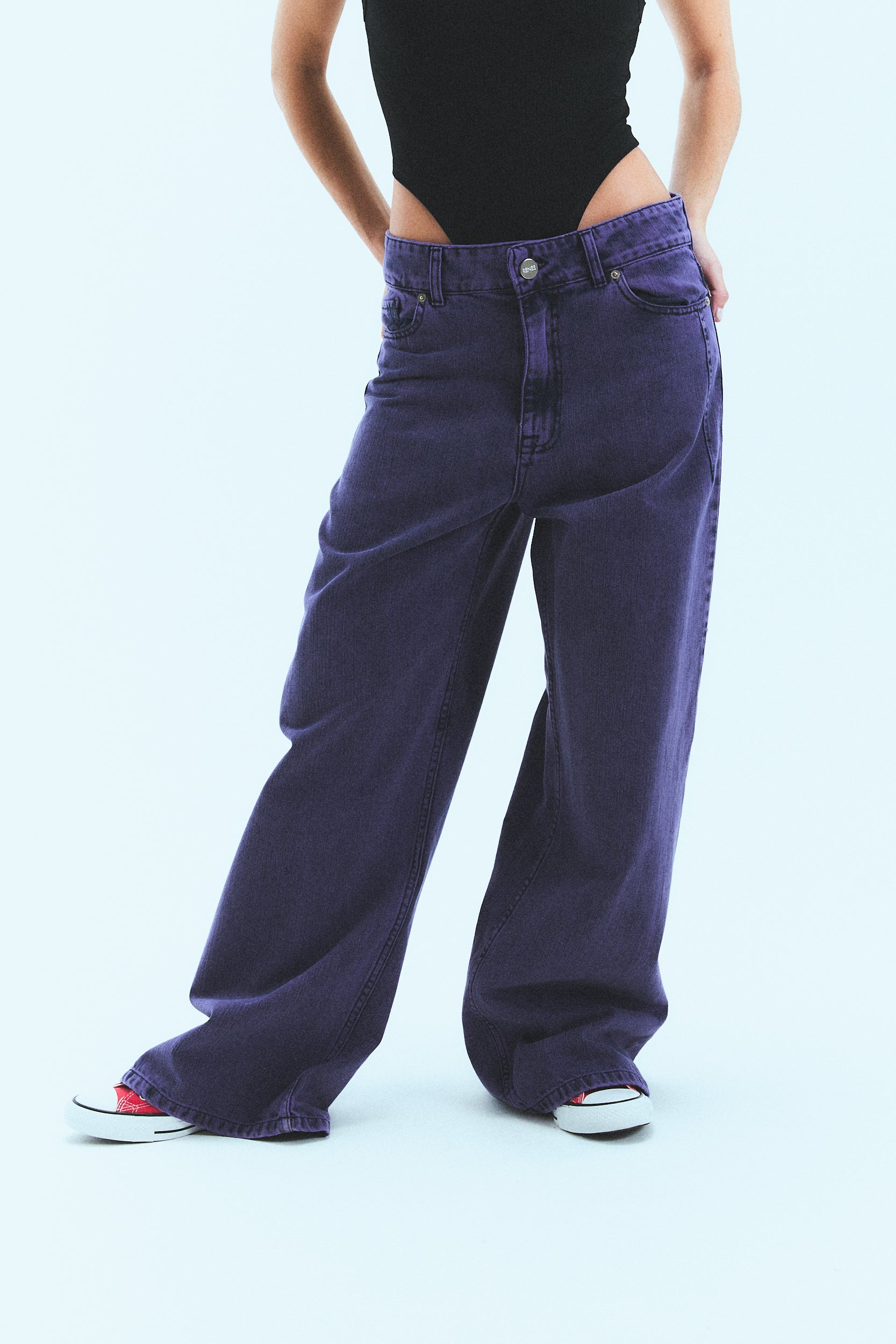 JEAN N°3 - THE OVERSIZE VIOLET