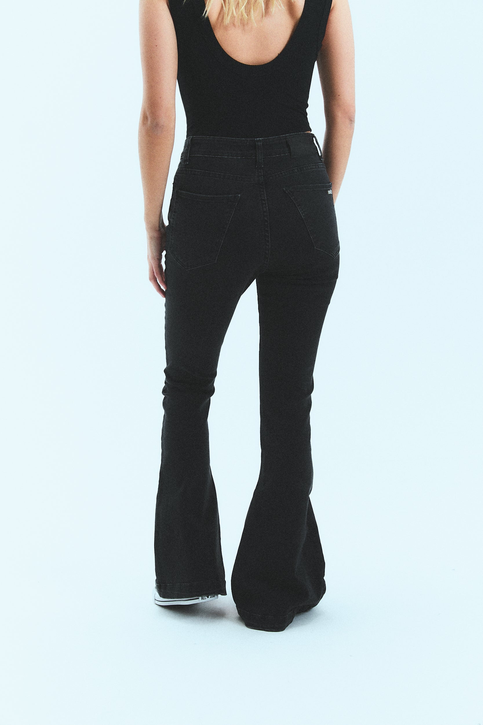 JEAN N°4 - THE OXFORD BLACK