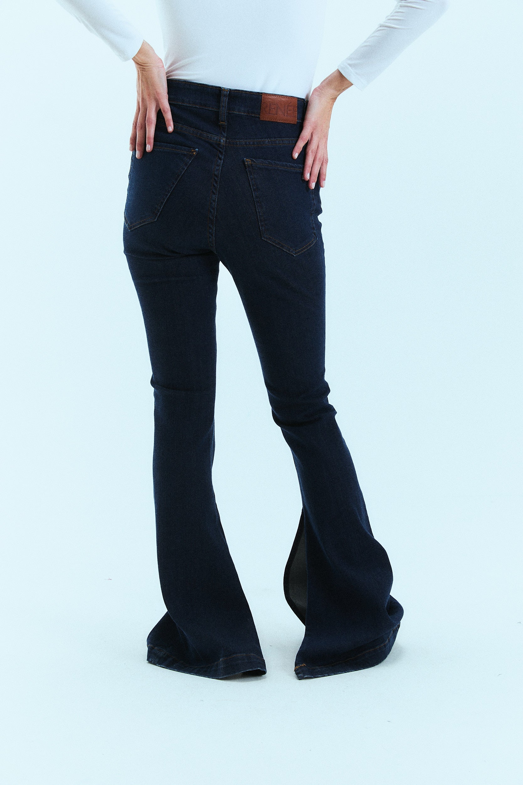 JEAN N°4 - THE OXFORD BLUE