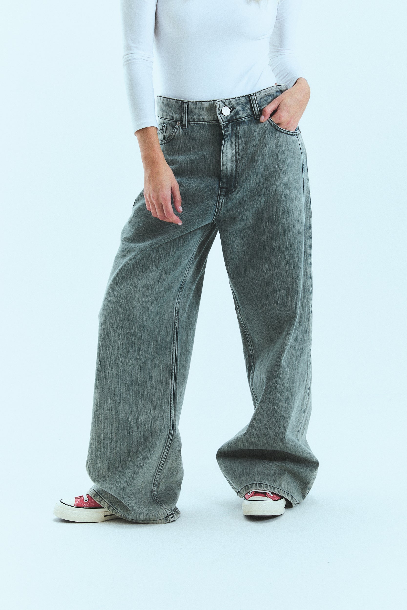 JEAN N°3 - THE OVERSIZE GREY