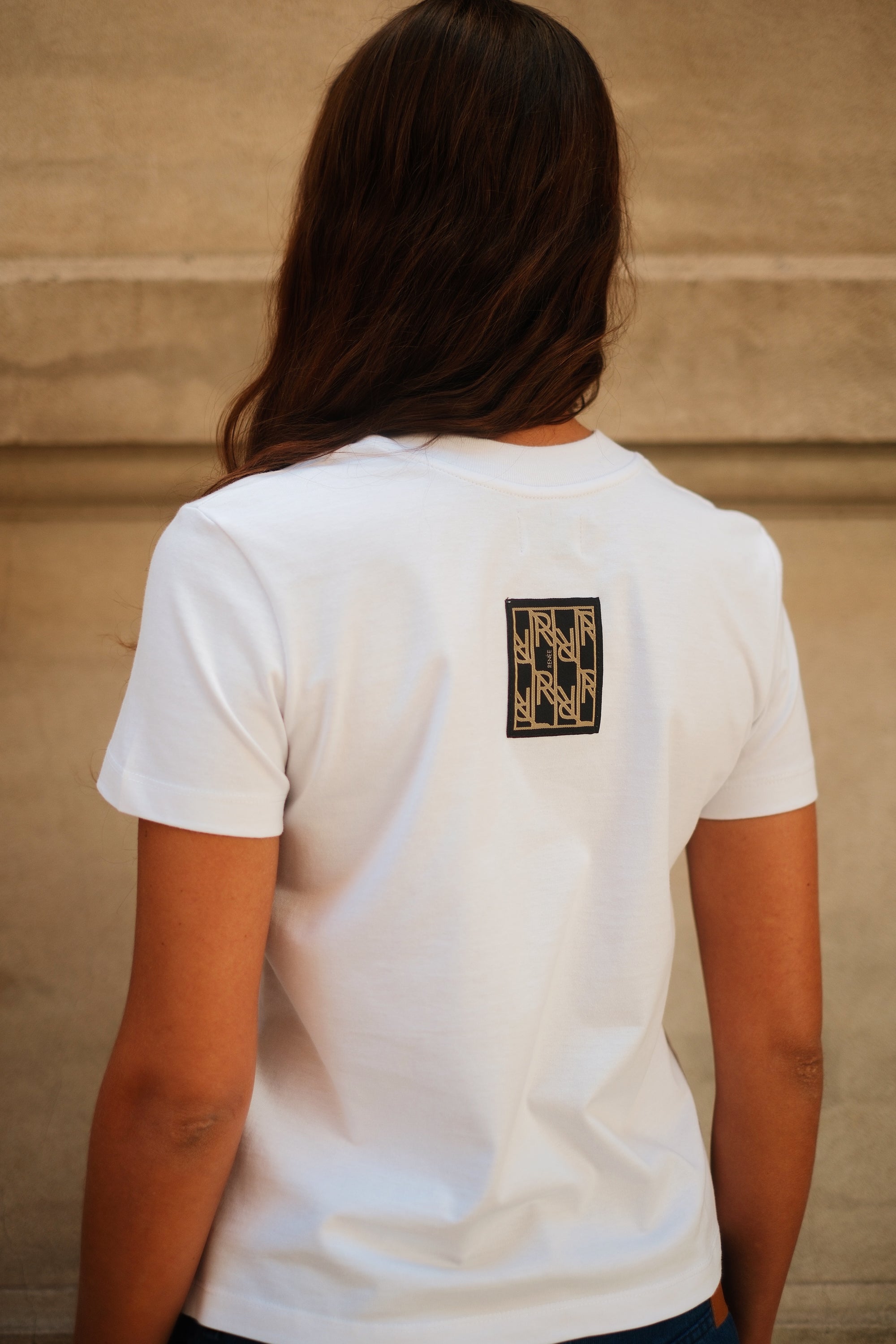 REMERA ESMERALDA - OFF WHITE