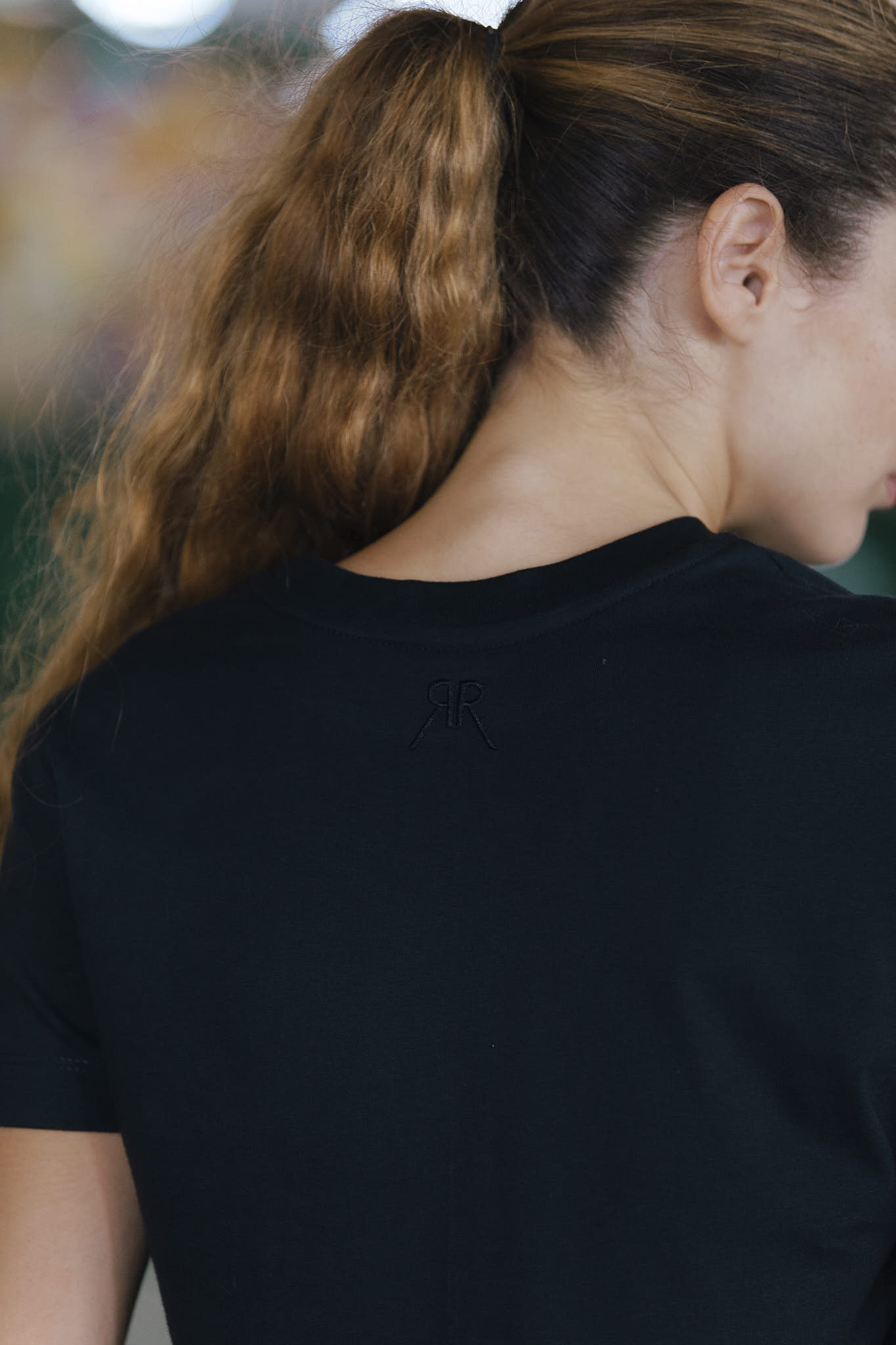 REMERA ESMERALDA - BLACK