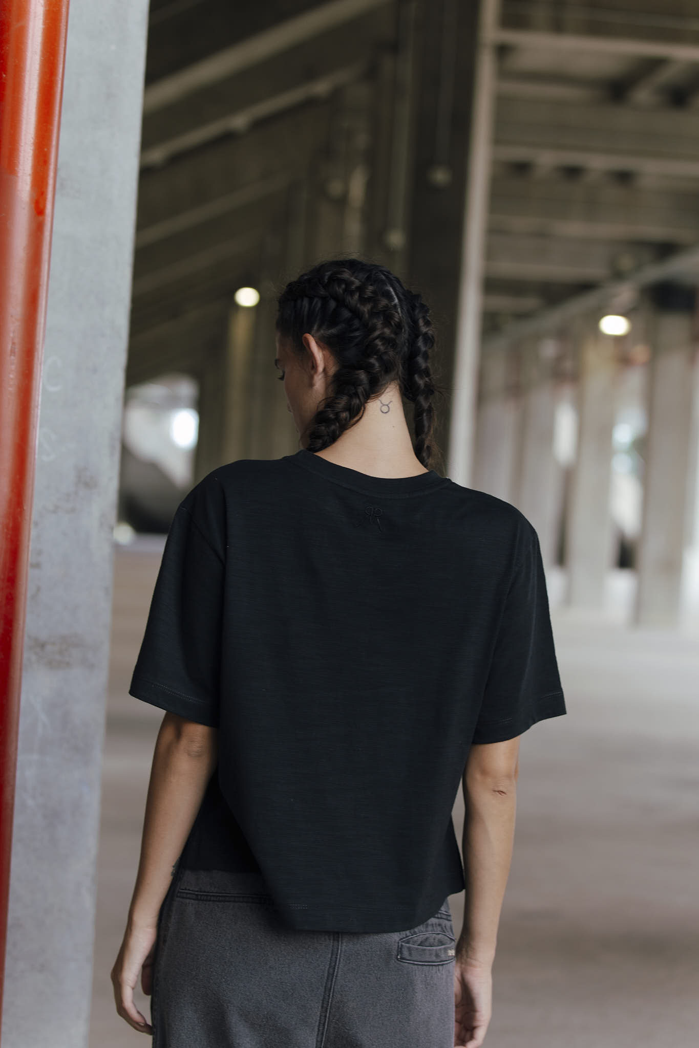 REMERA OPORTO - BLACK