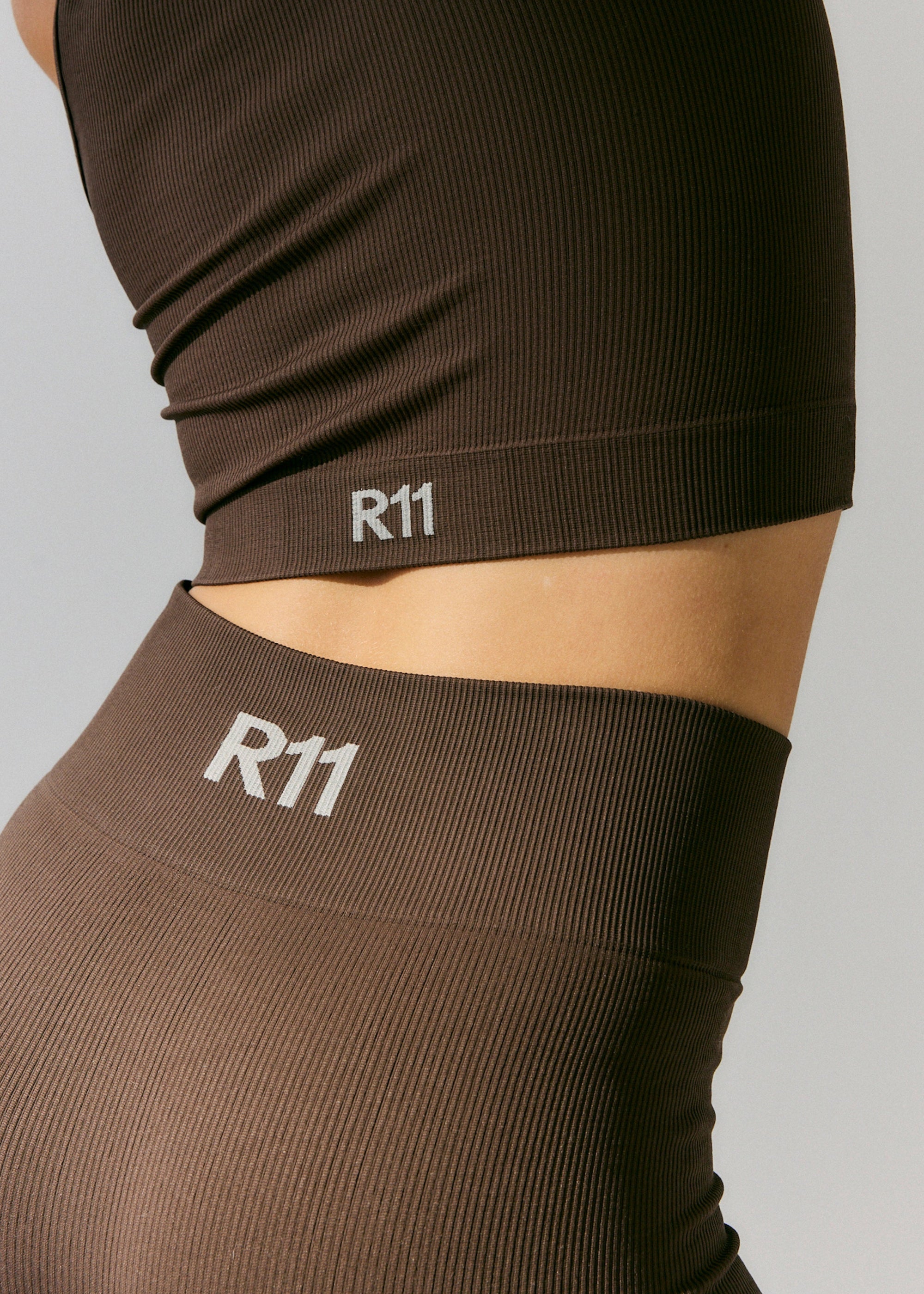 LEGGING R11 - DARK BROWN