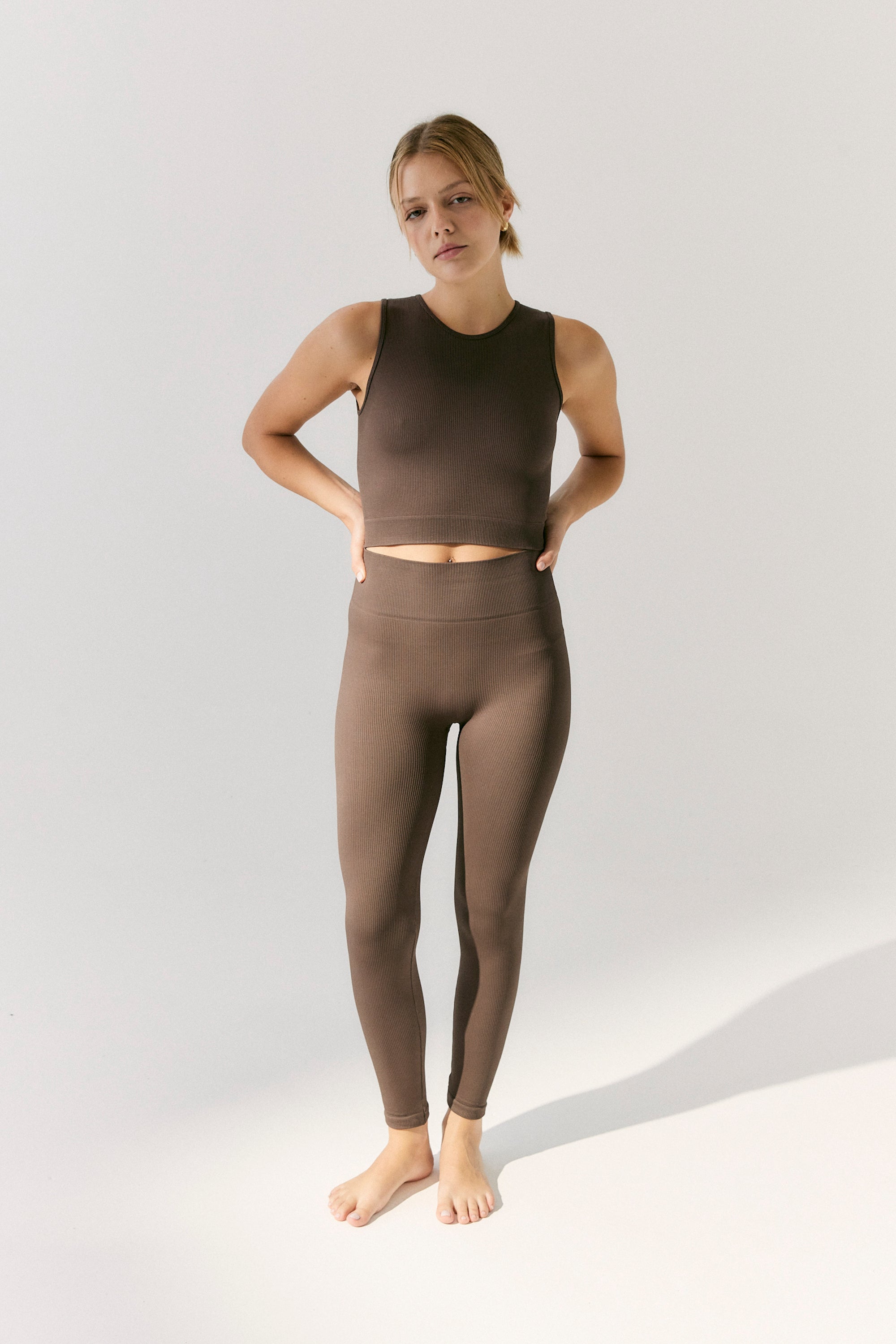 LEGGING R11 - DARK BROWN