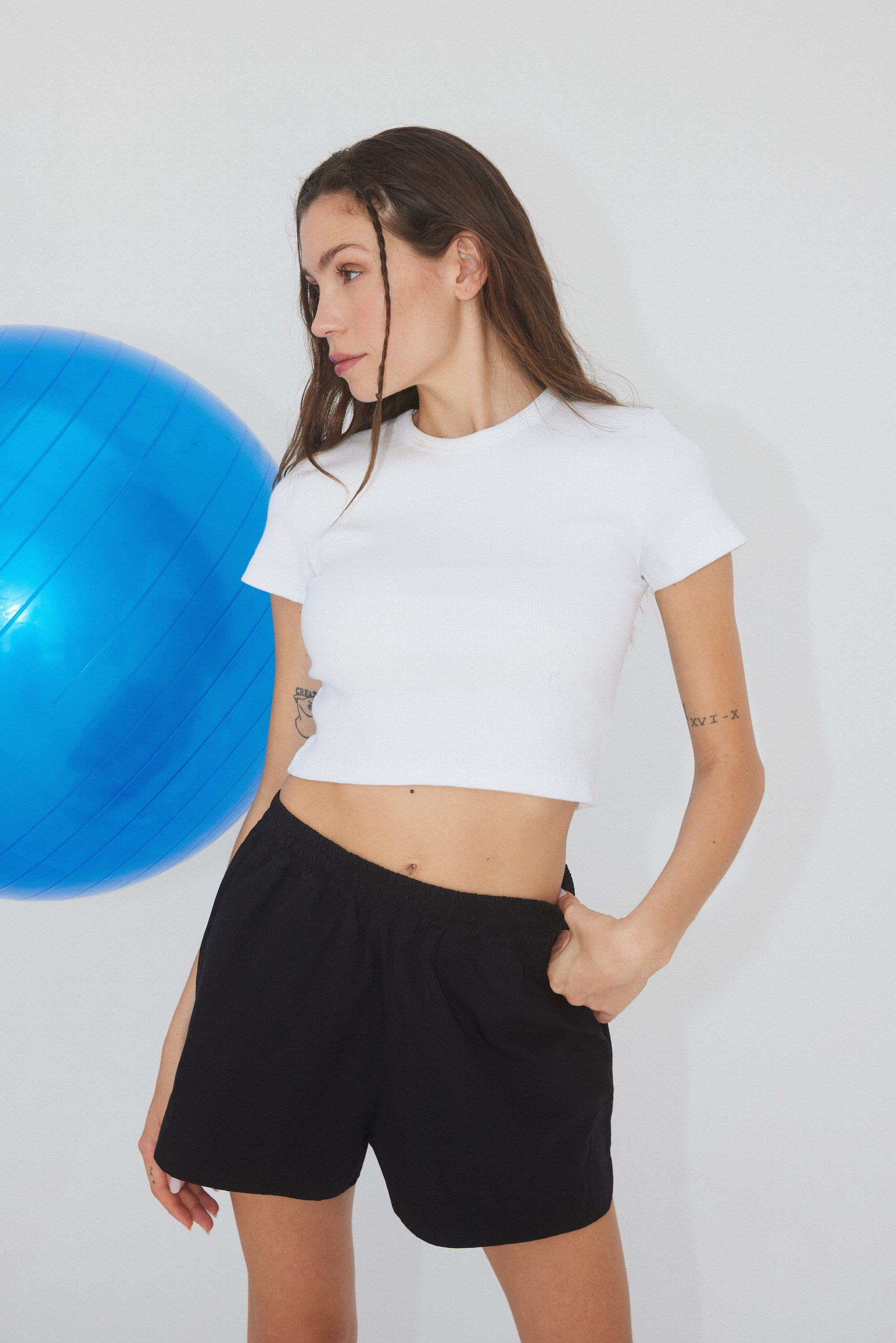 REMERA BAHÍA - OFF WHITE