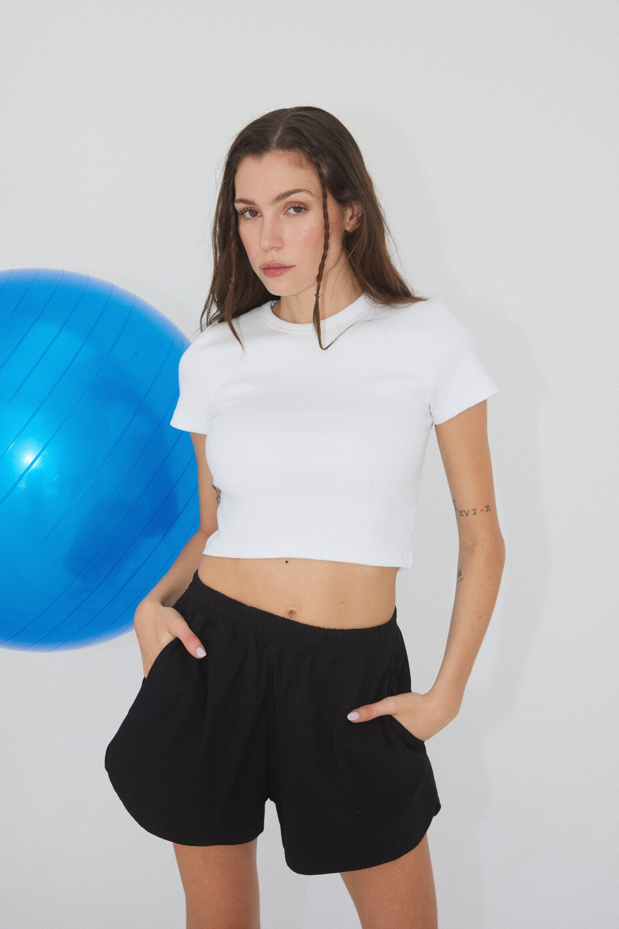 REMERA BAHÍA - OFF WHITE
