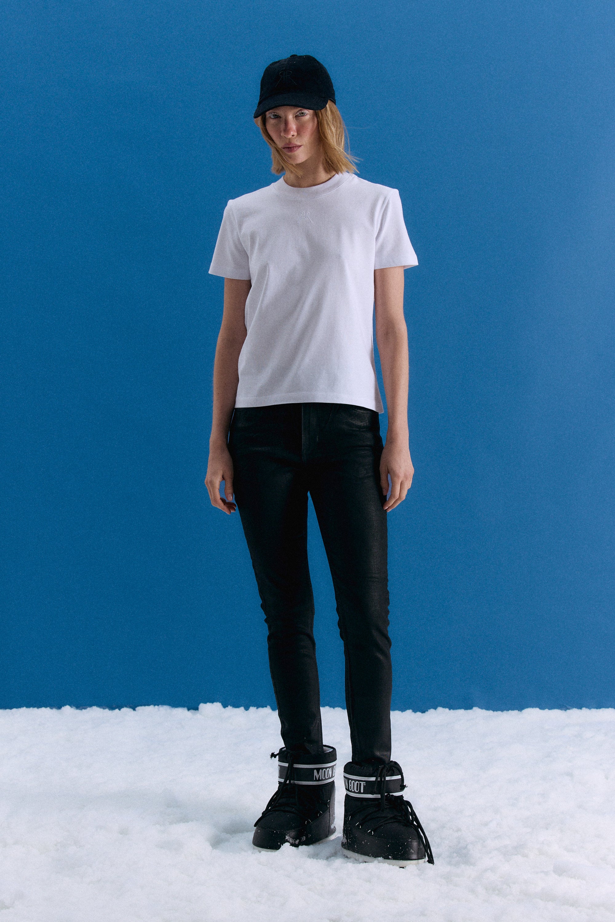 REMERA ESMERALDA - OFF WHITE
