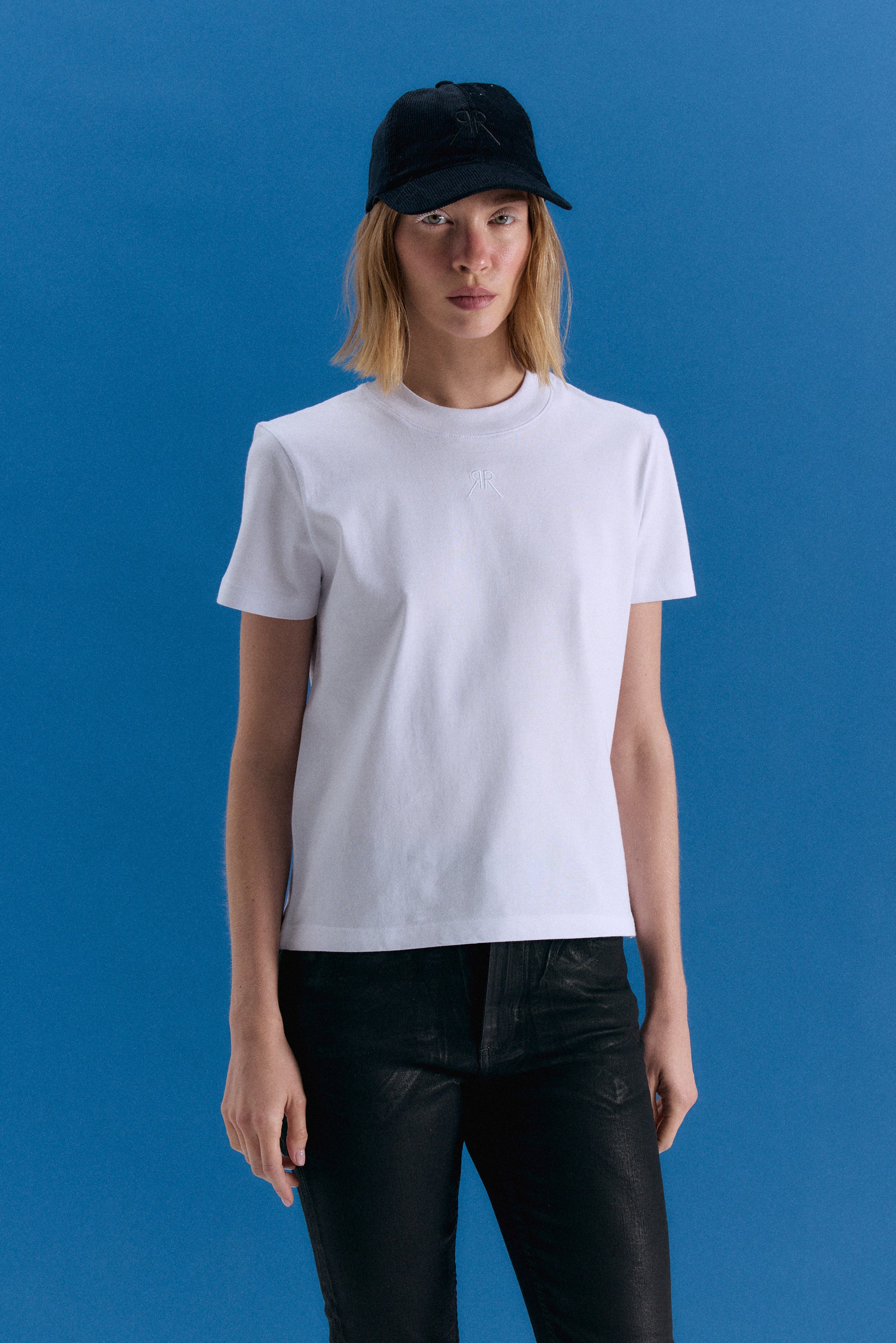 REMERA ESMERALDA - OFF WHITE
