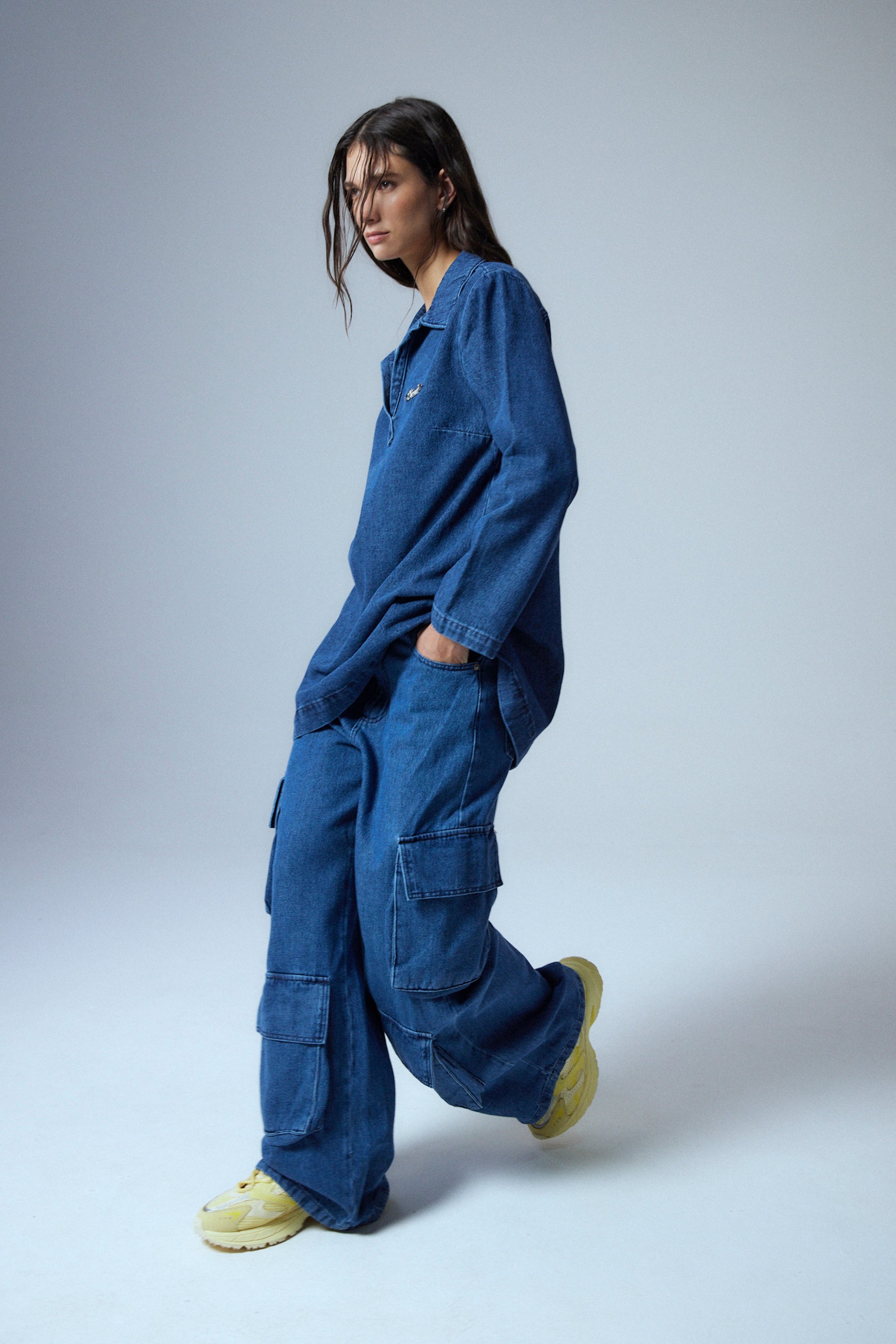 JEAN Nº20 - THE CARGO BLUE