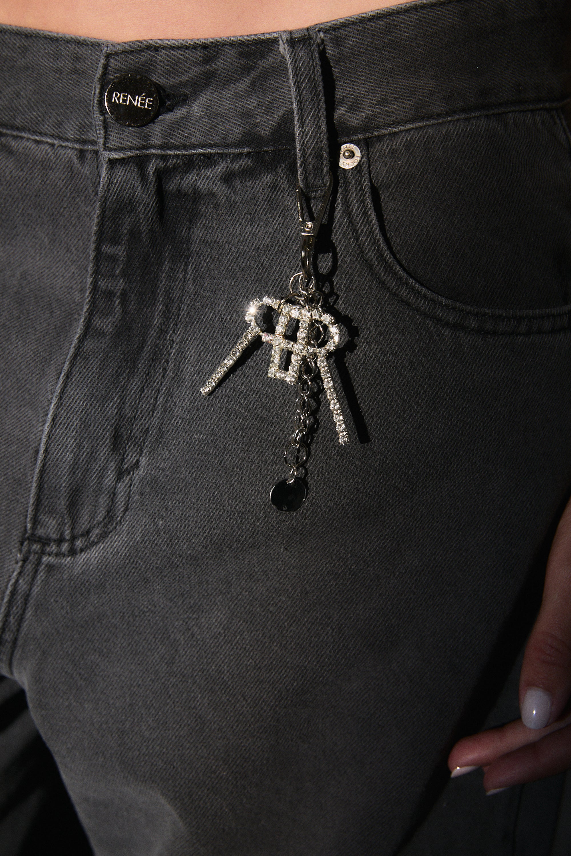 JEAN Nº20 - THE CARGO GREY