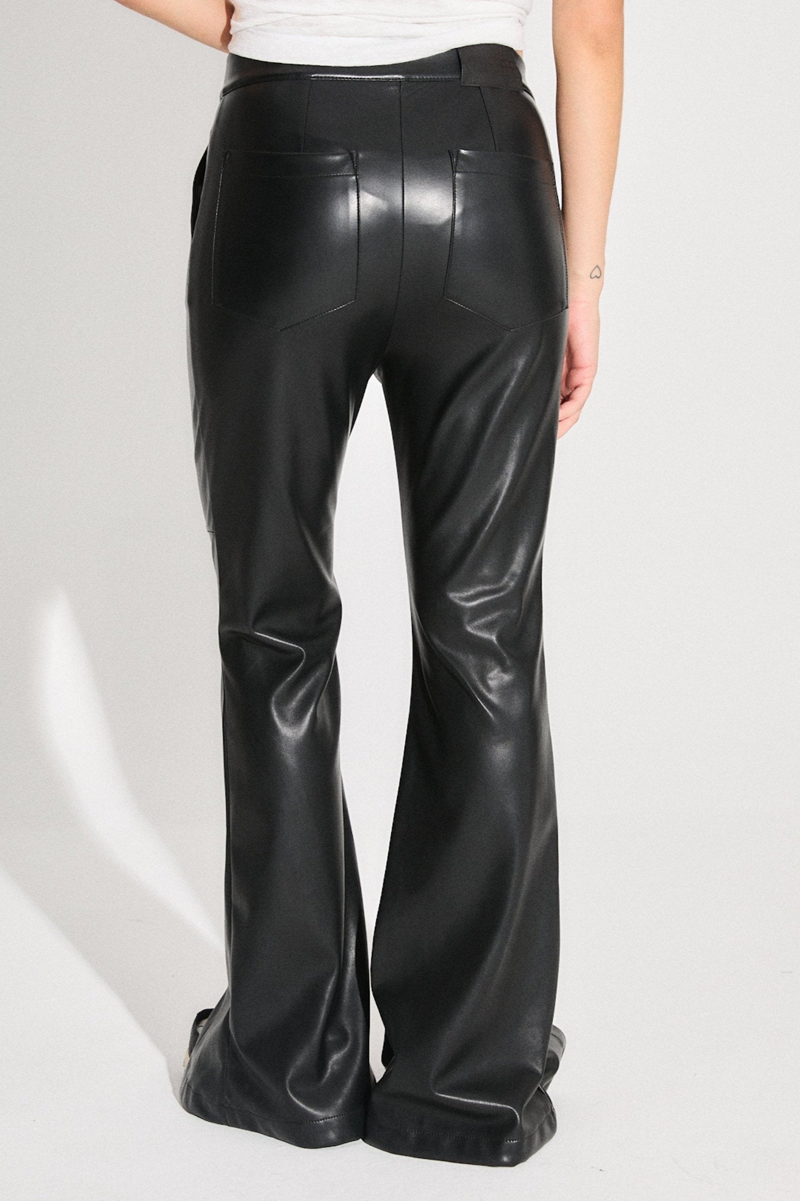 PANTALÓN DELICIA