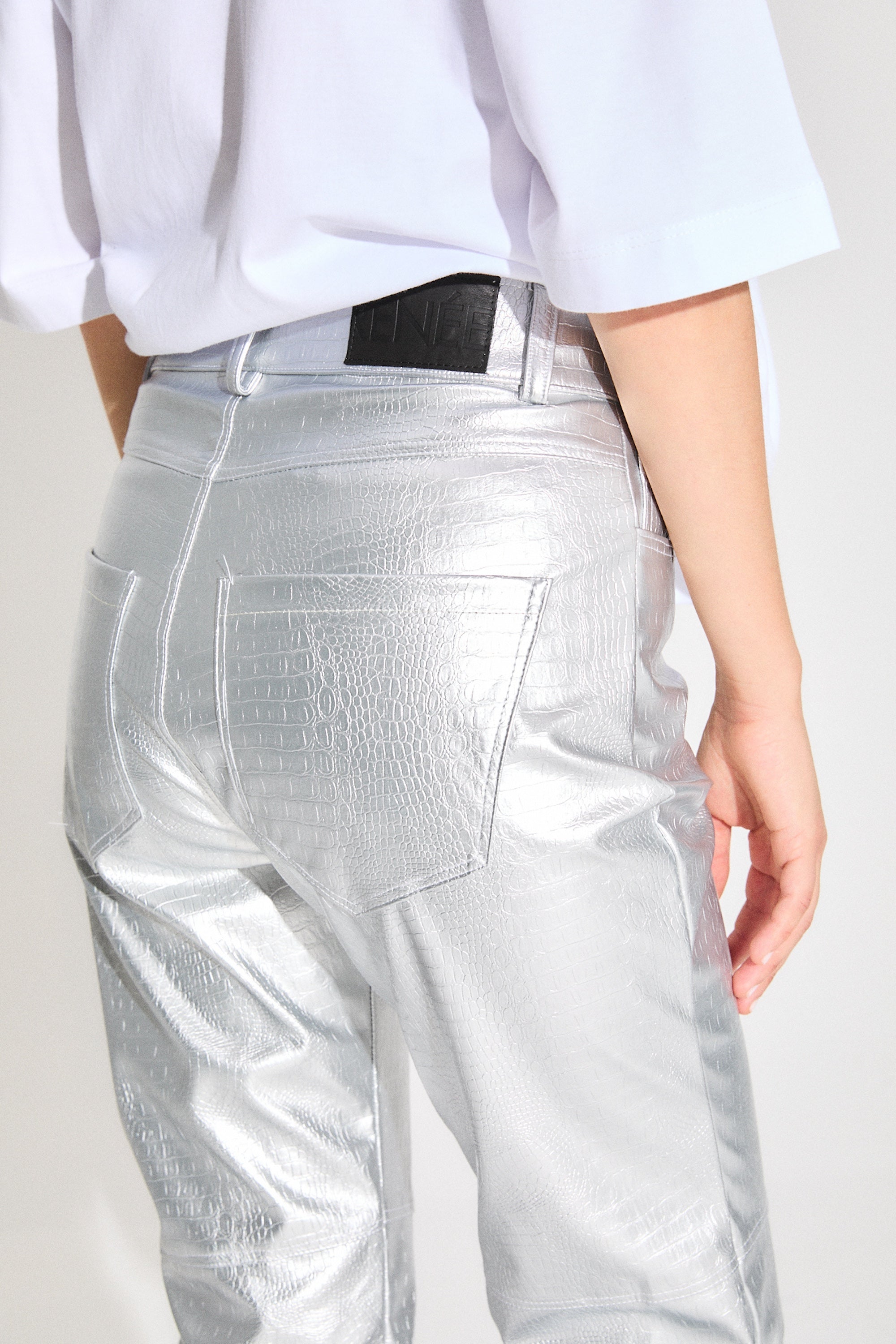 PANTALÓN ALMERÍA CROCO - SILVER