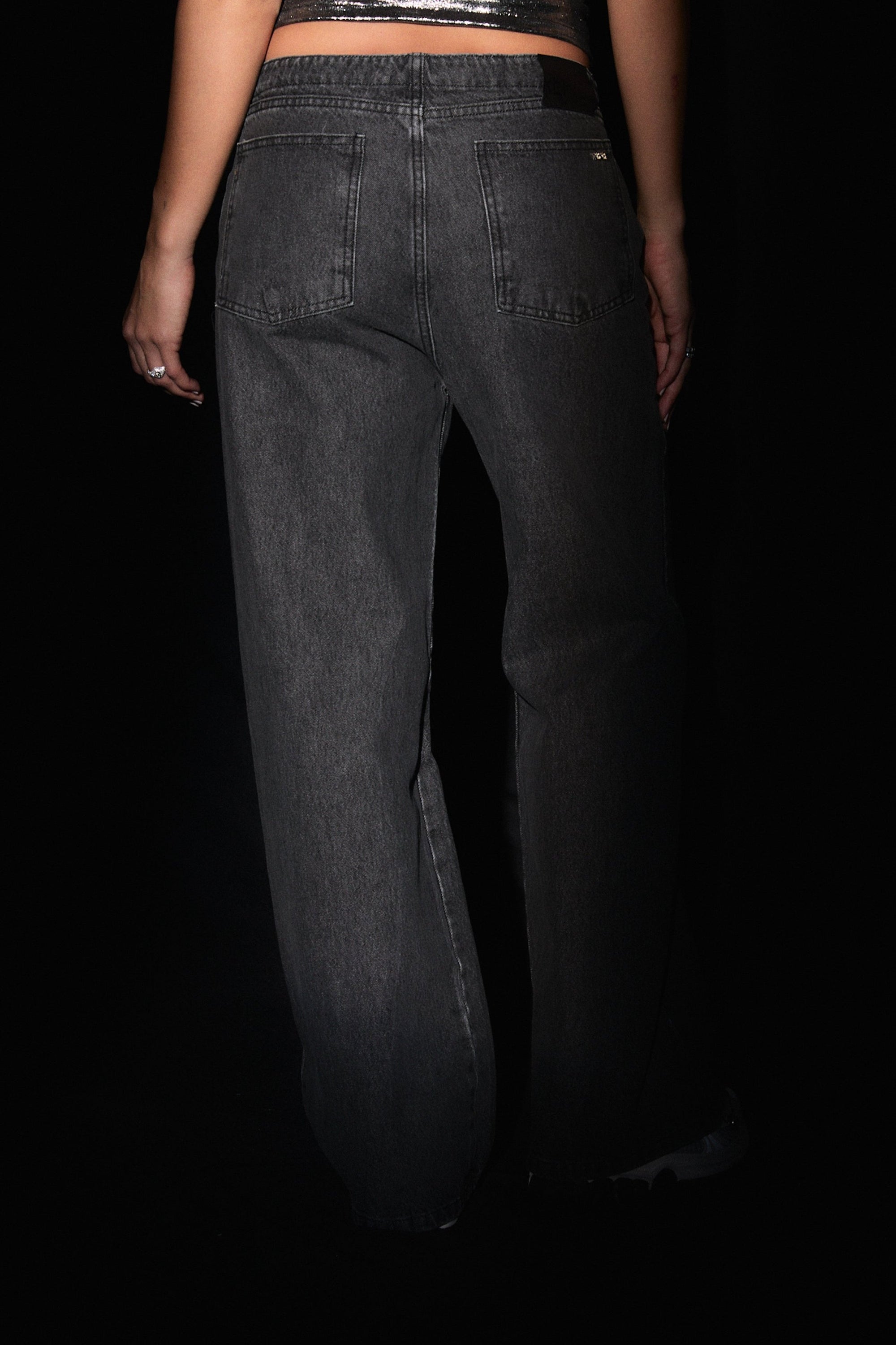 JEAN Nº21 - THE STRAIGHT GREY
