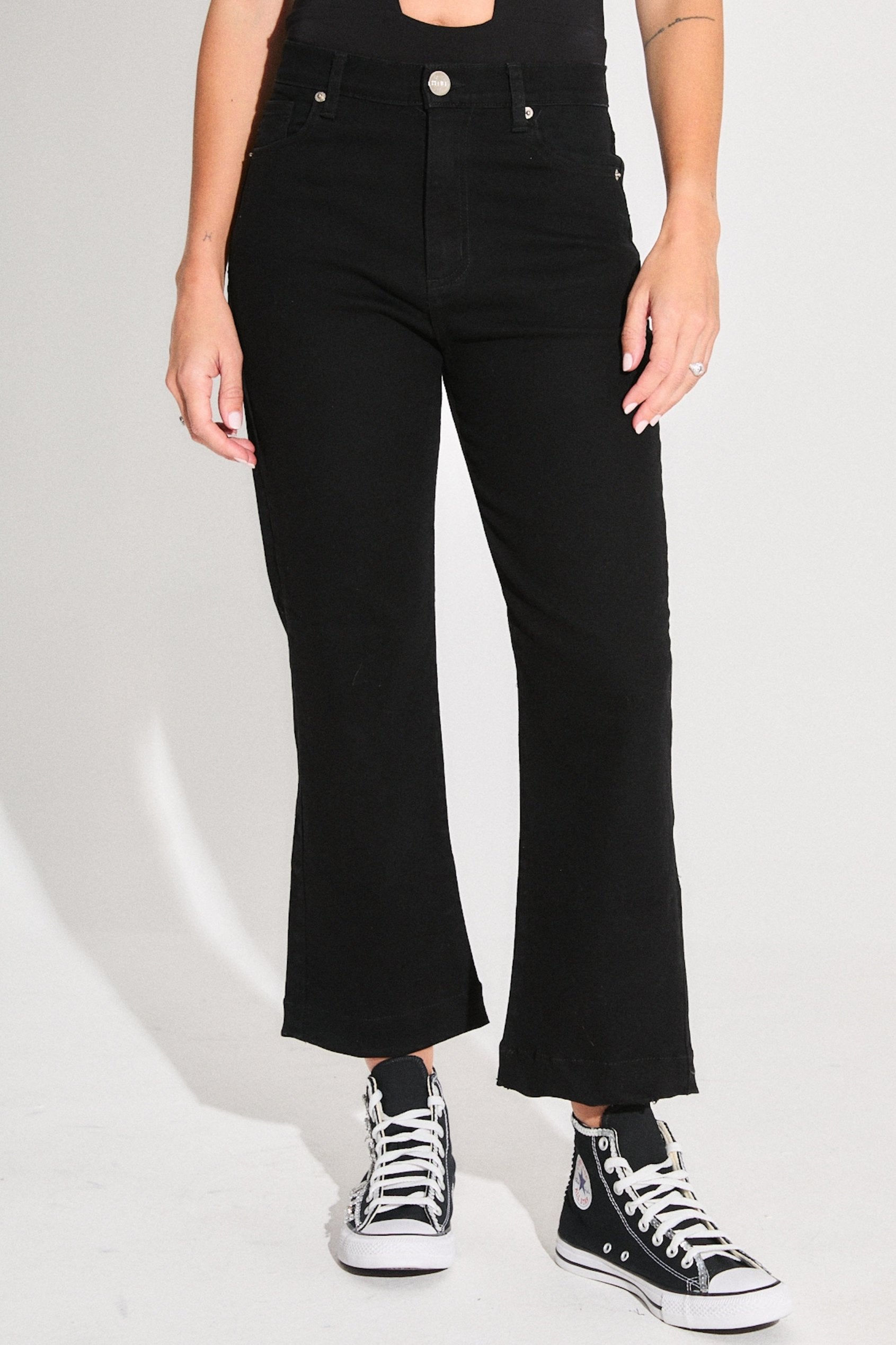 JEAN Nº19 - THE BOOTCUT