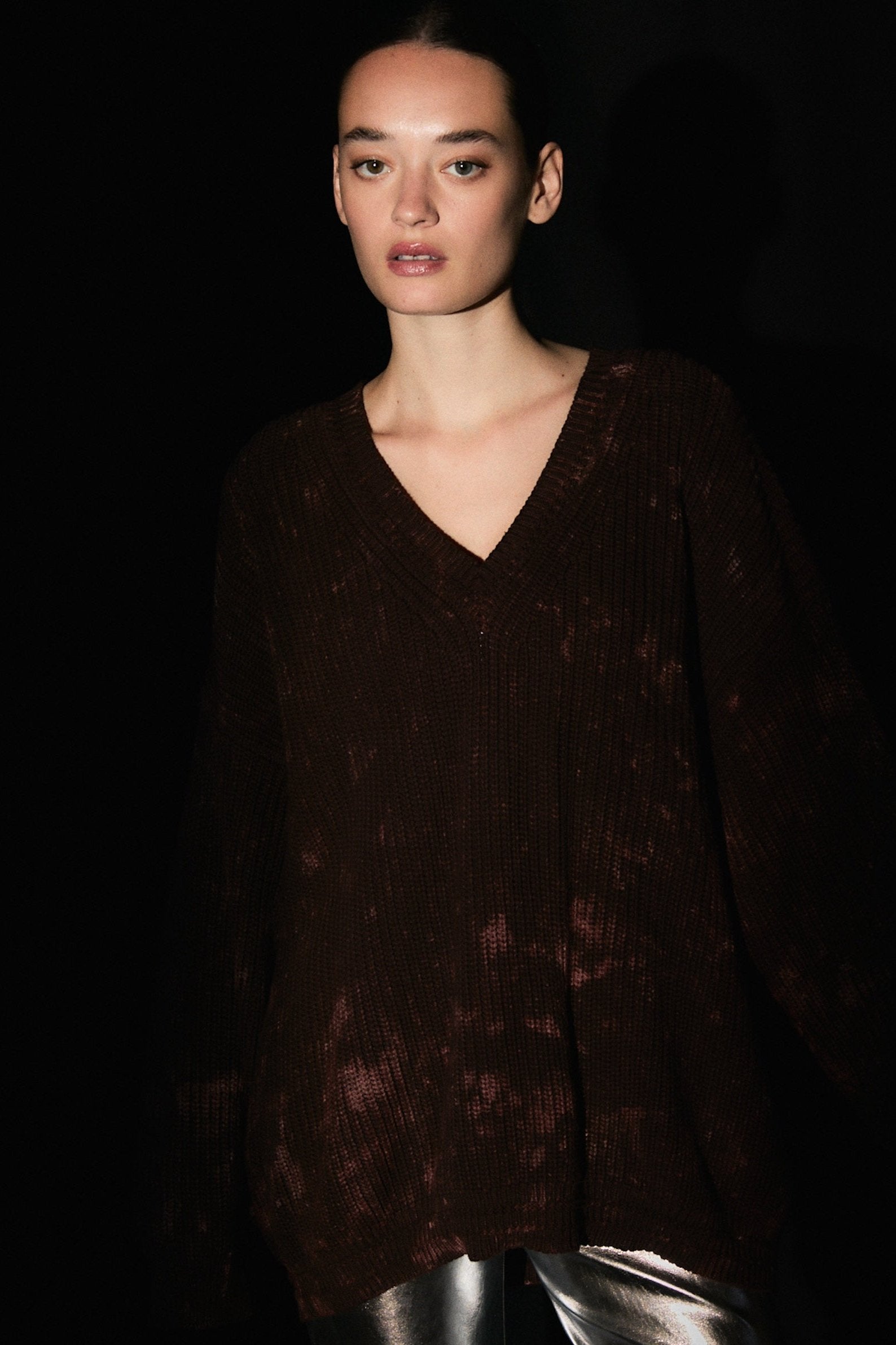 SWEATER FUKUI BATIK - DARK BROWN