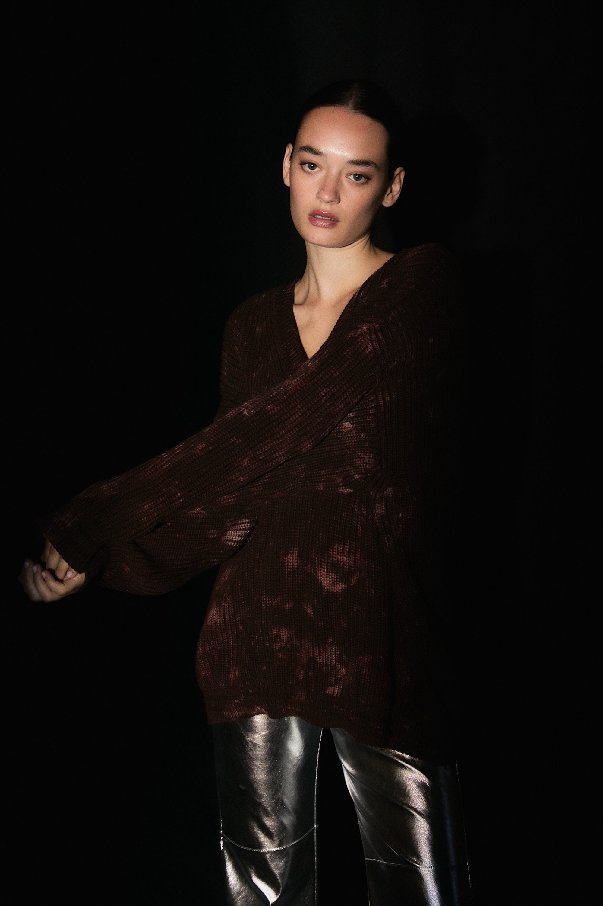 SWEATER FUKUI BATIK - DARK BROWN