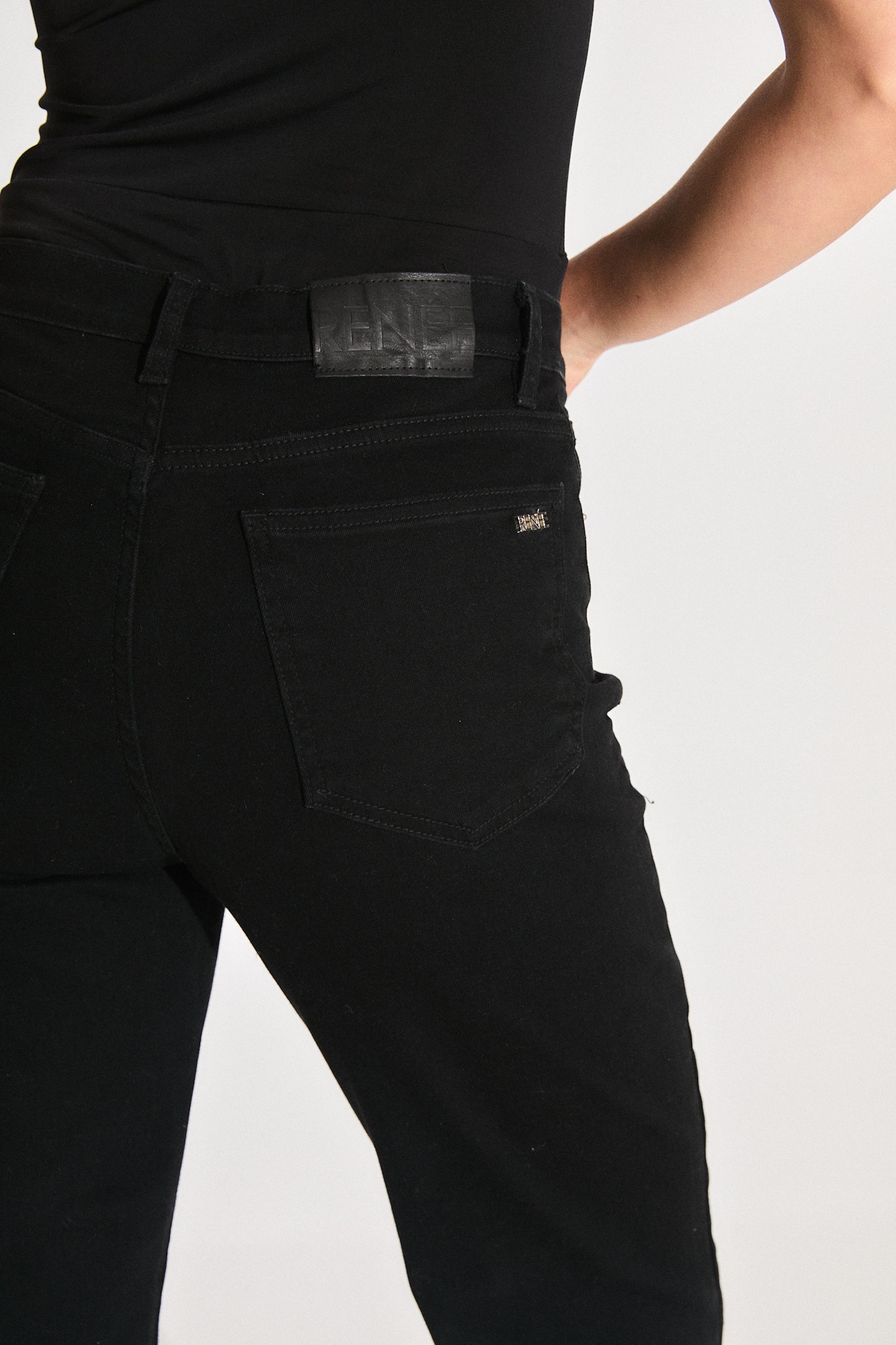 JEAN Nº19 - THE BOOTCUT