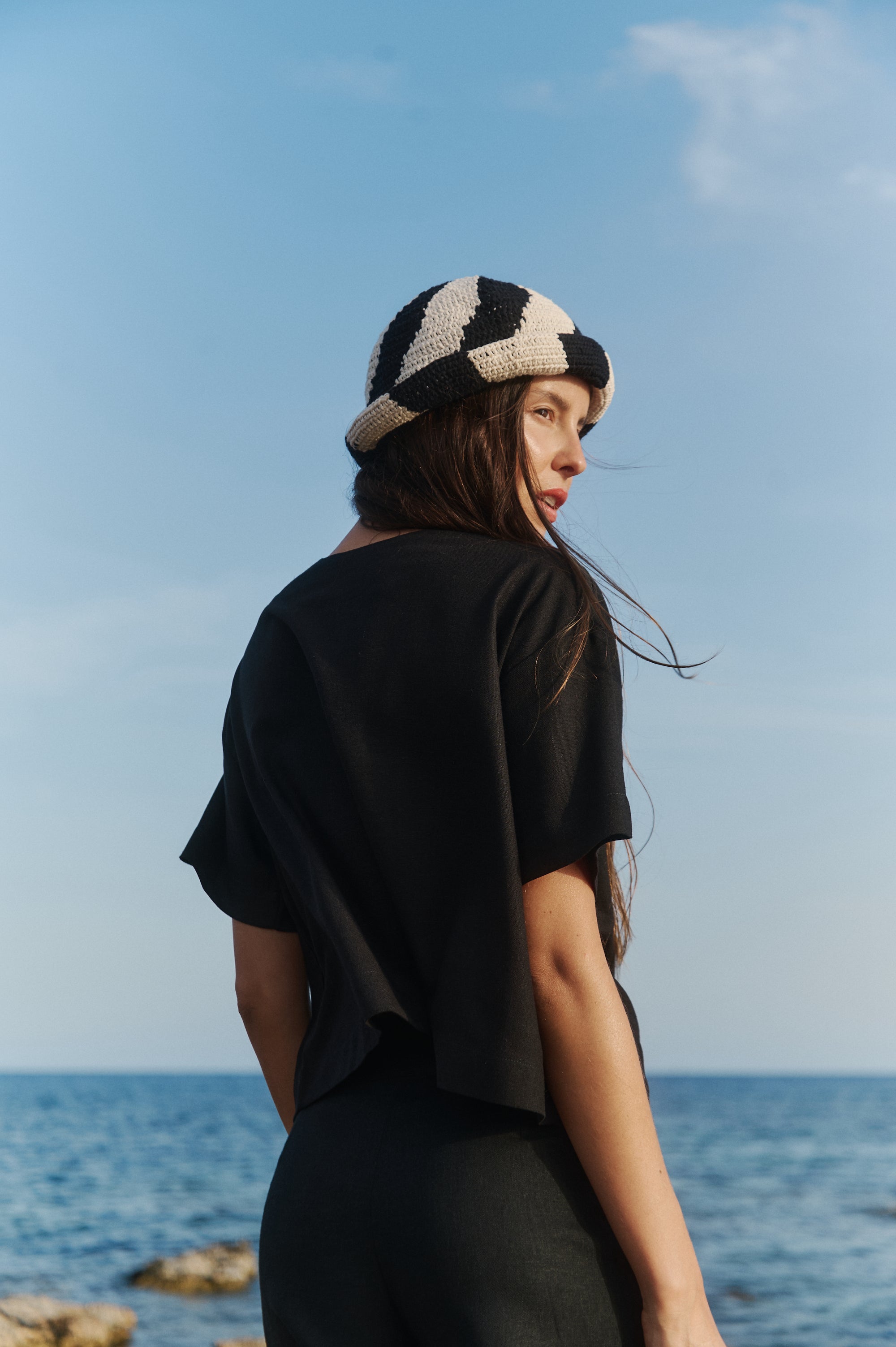 GORRO HECHIZO - BLACK