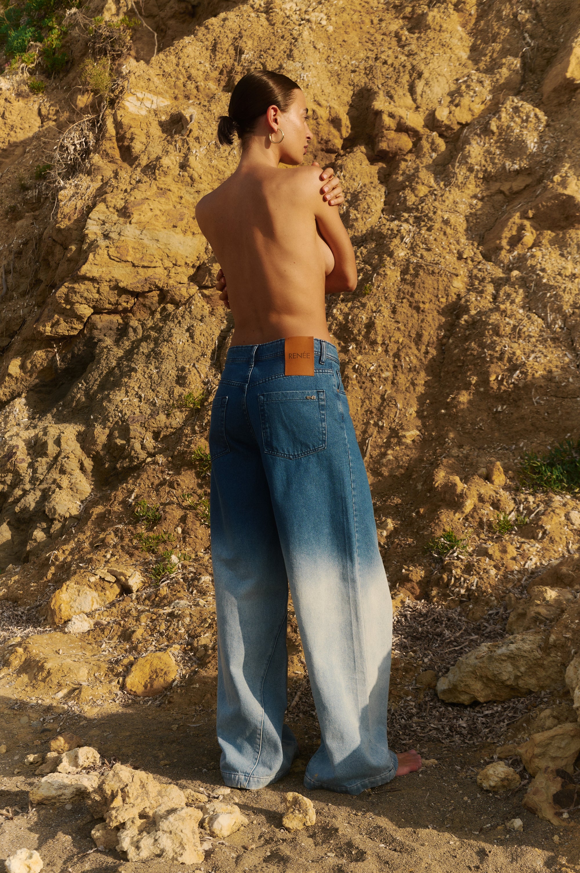 JEAN Nº24 - THE OVERSIZE MAREA