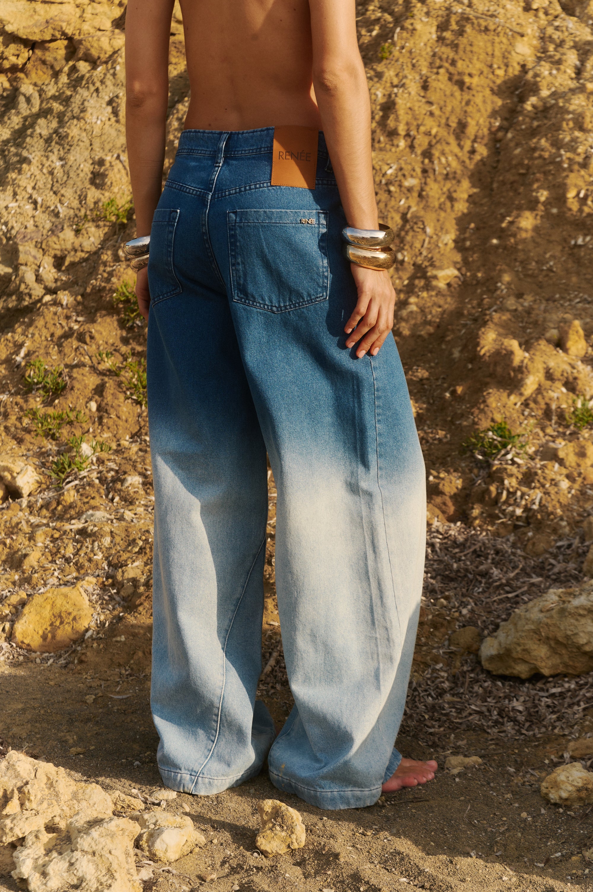 JEAN Nº24 - THE OVERSIZE MAREA