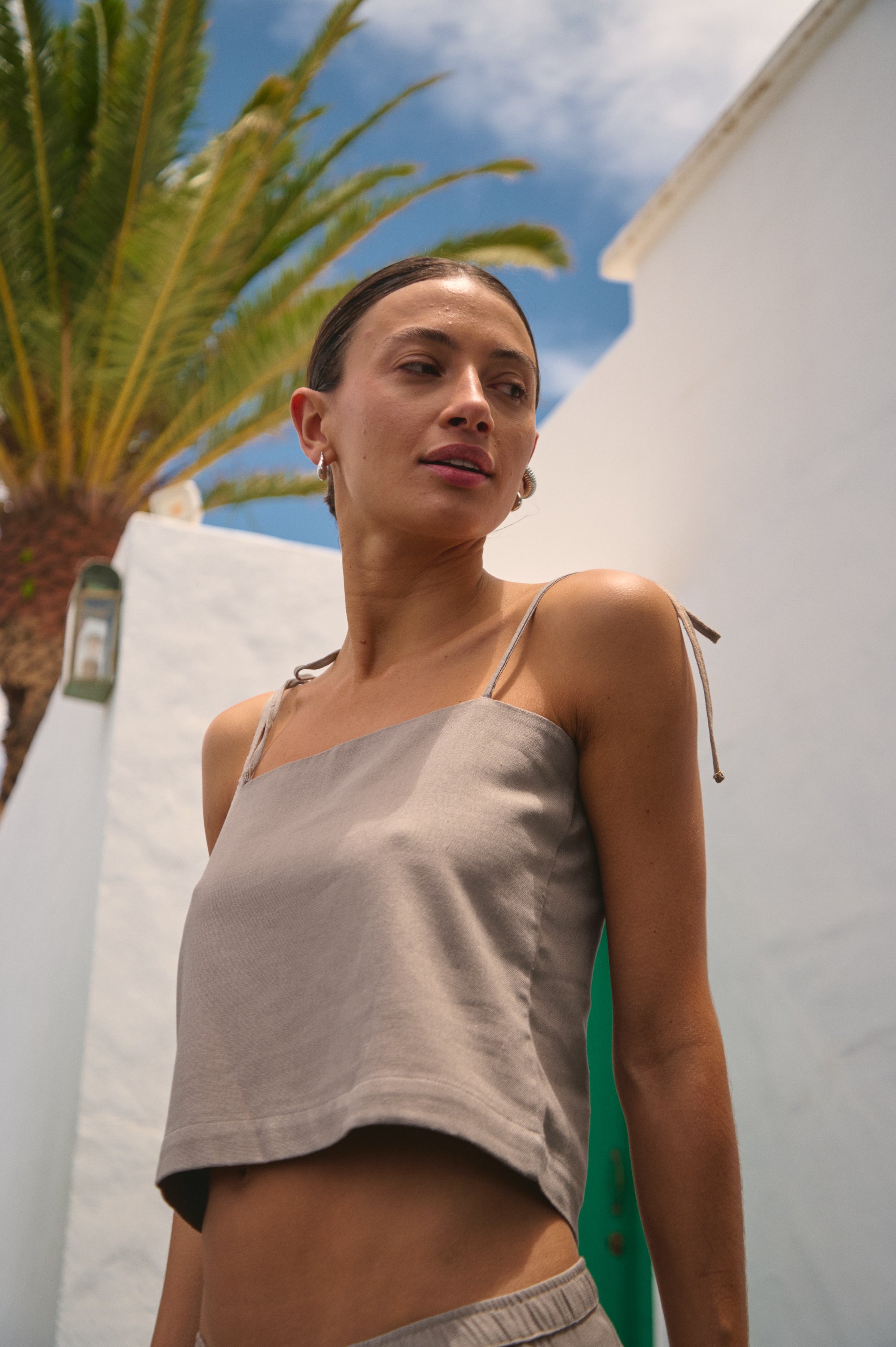 NINA TOP - BLACK