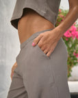 LINEN CAPRI PANTS - BLACK