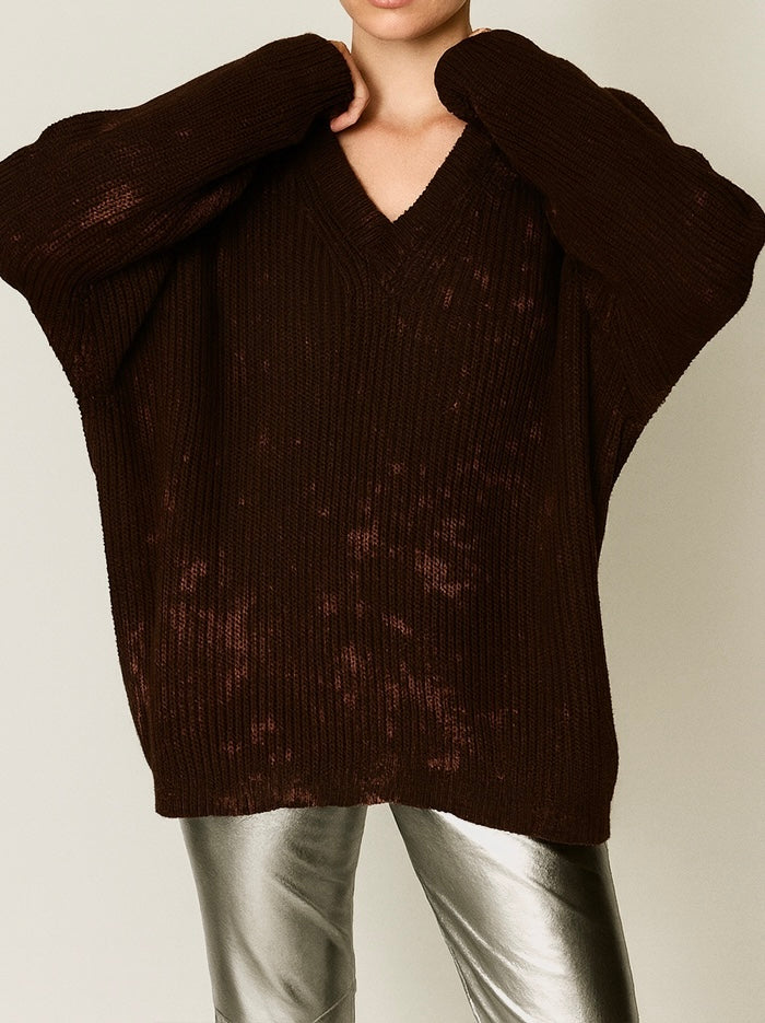 SWEATER FUKUI BATIK - DARK BROWN