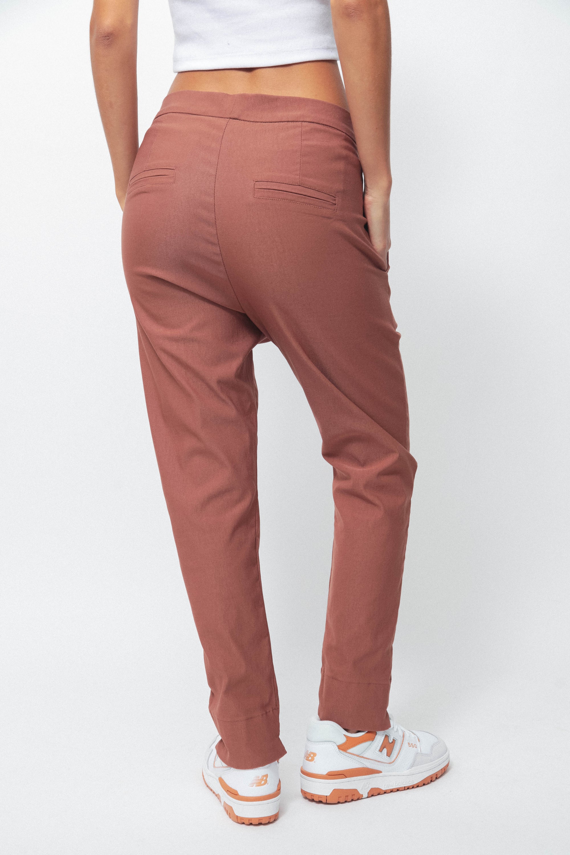 FIDELA TROUSERS - BRICK