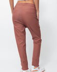 ARCHIVO - PANTALÓN FIDELA BROWN