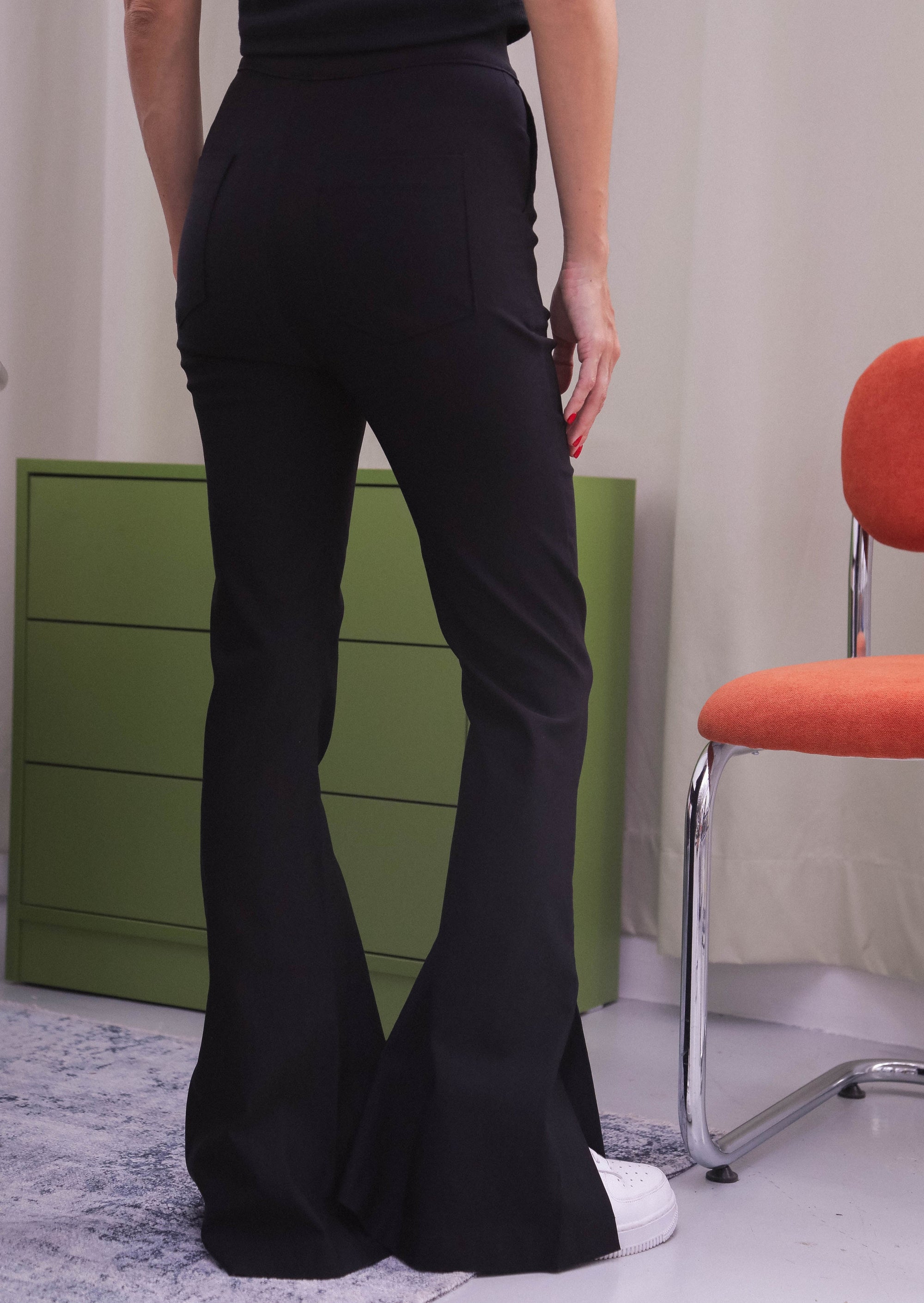 PANTALÓN NICKY LISO - BLACK