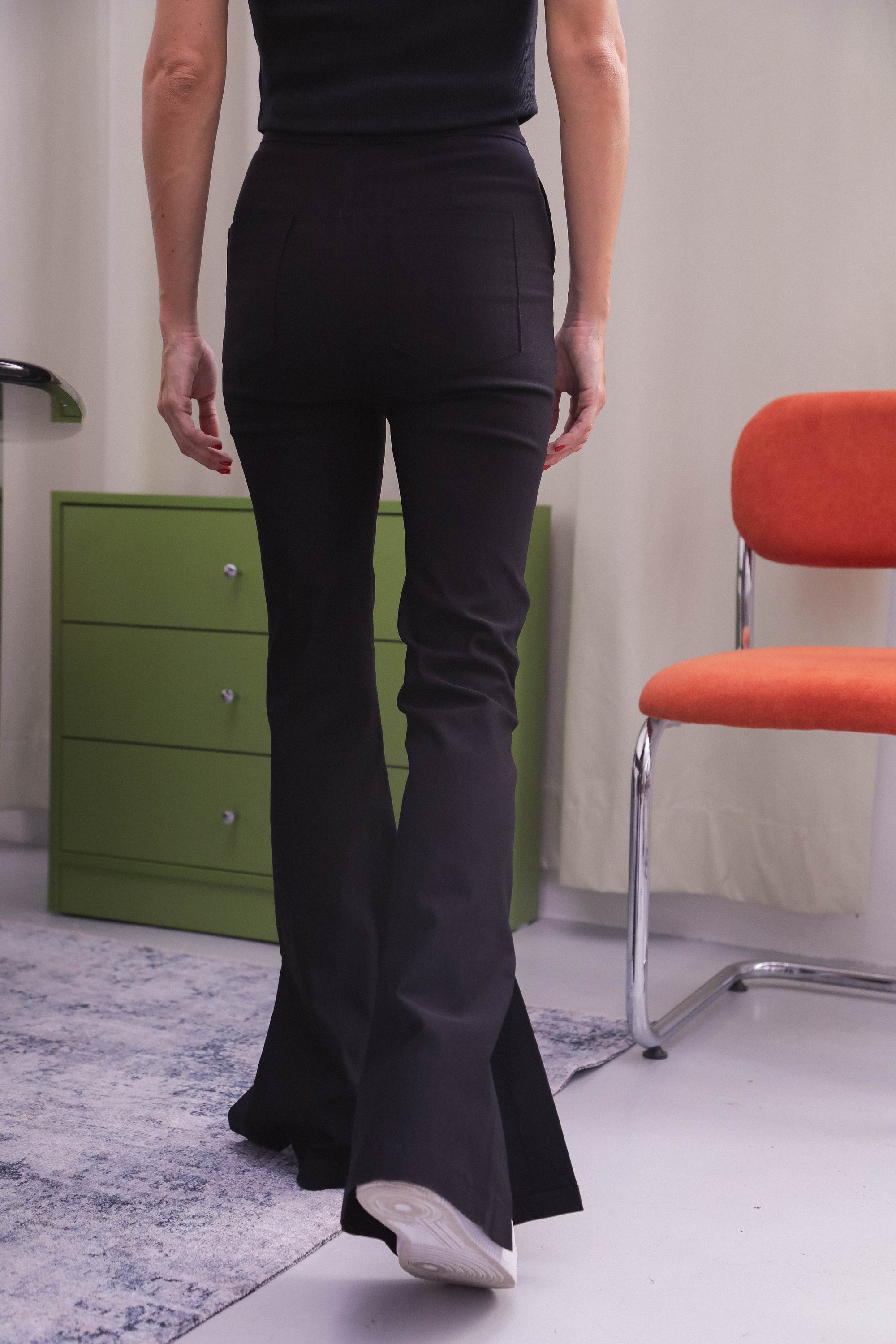 PANTALÓN NICKY LISO - BLACK