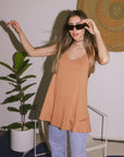 ARCHIVO - MUSCULOSA CAIRO CAMEL