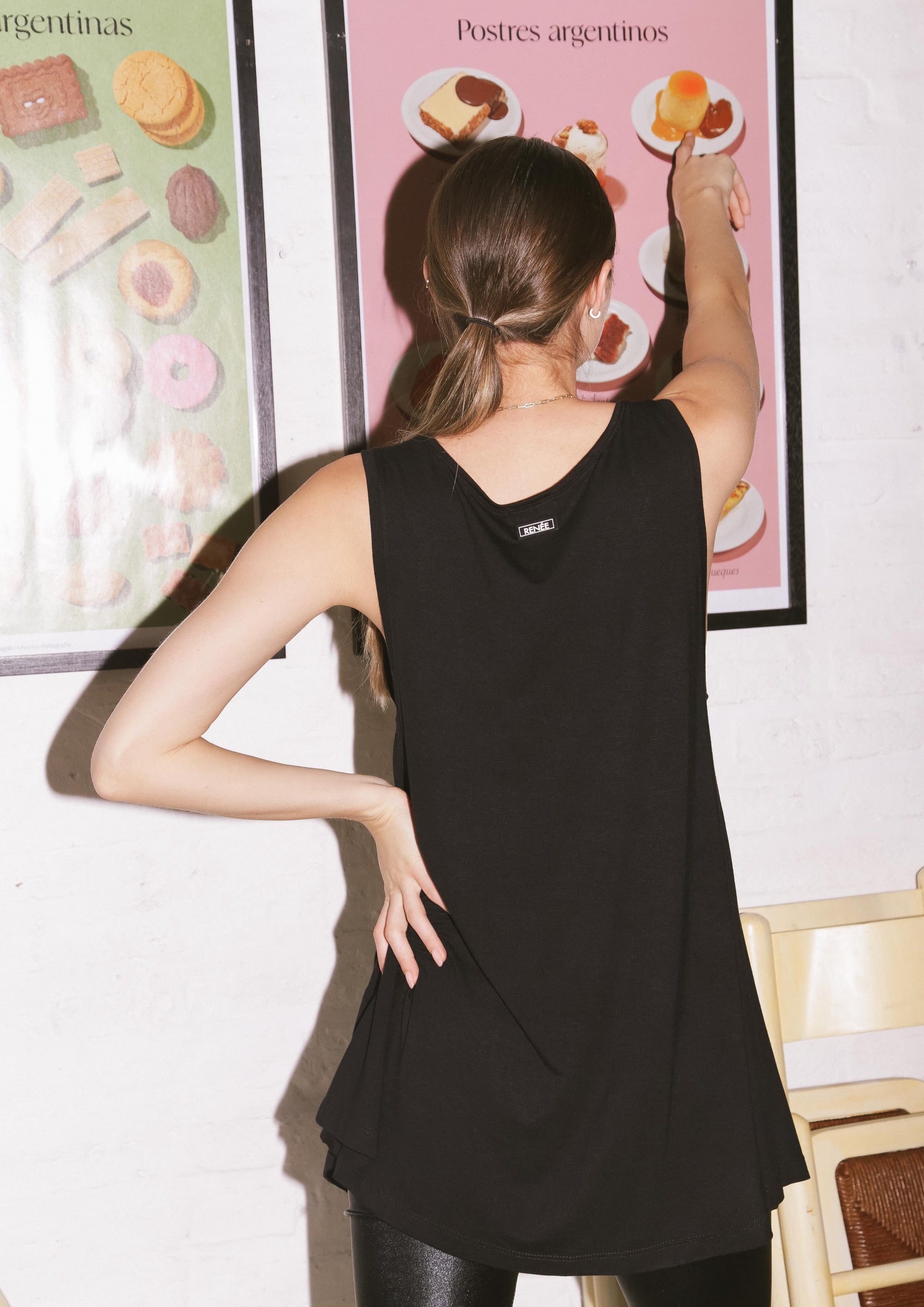MUSCULOSA CAIRO - BLACK