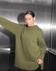 TAYLOR SWEATER - OLIVE