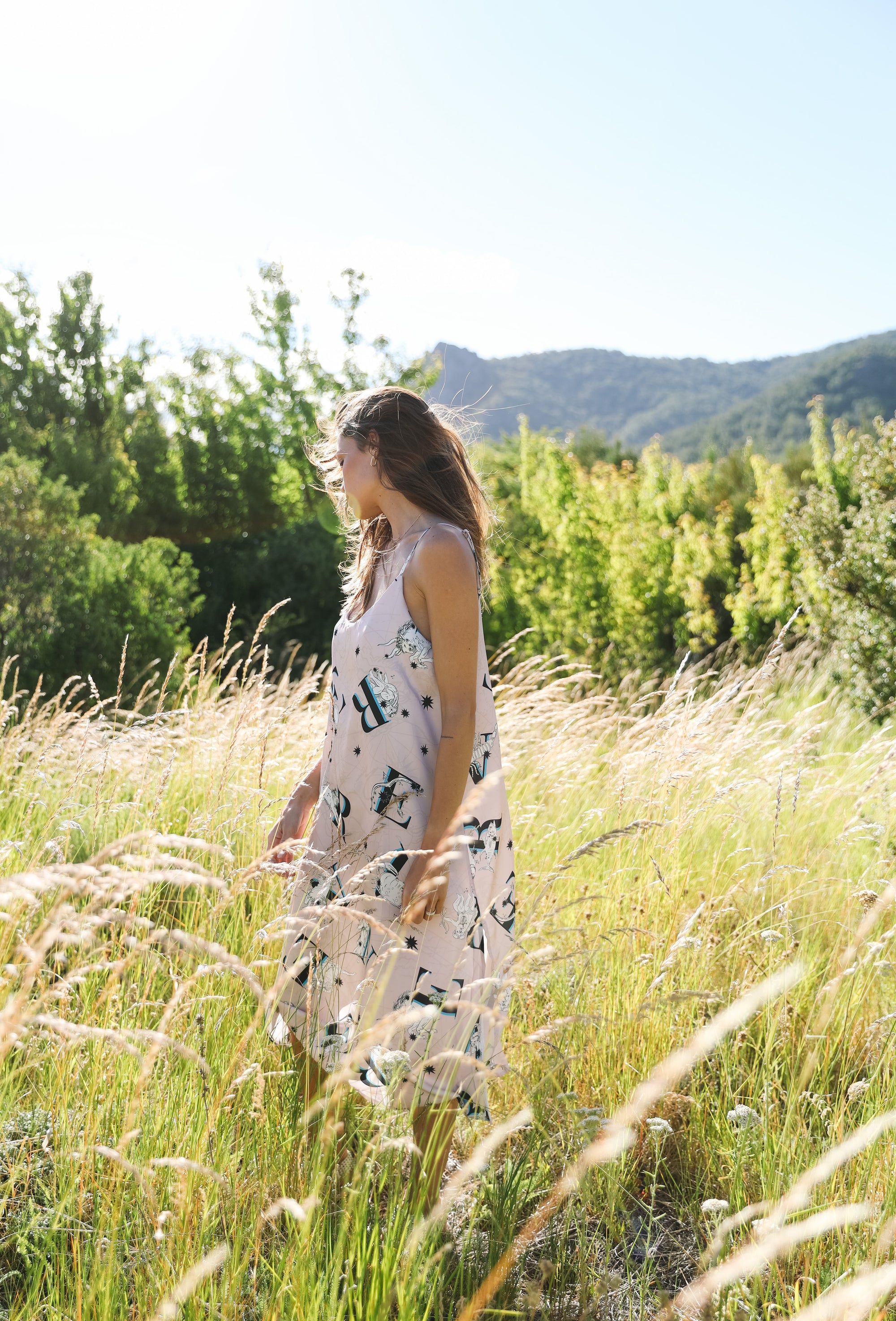 ARCHIVO - VESTIDO CUARZO ZODIAC