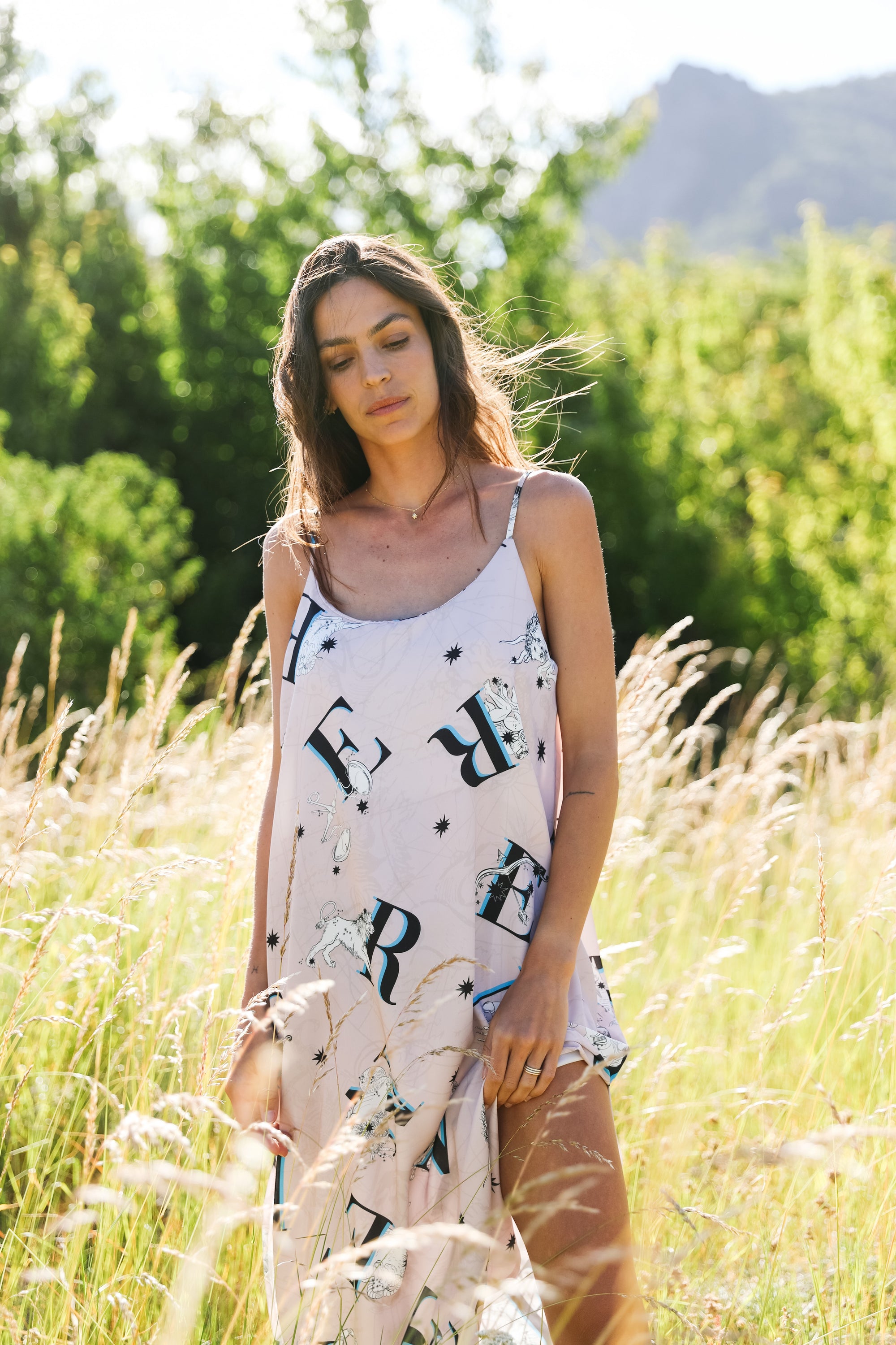 ARCHIVO - VESTIDO CUARZO ZODIAC