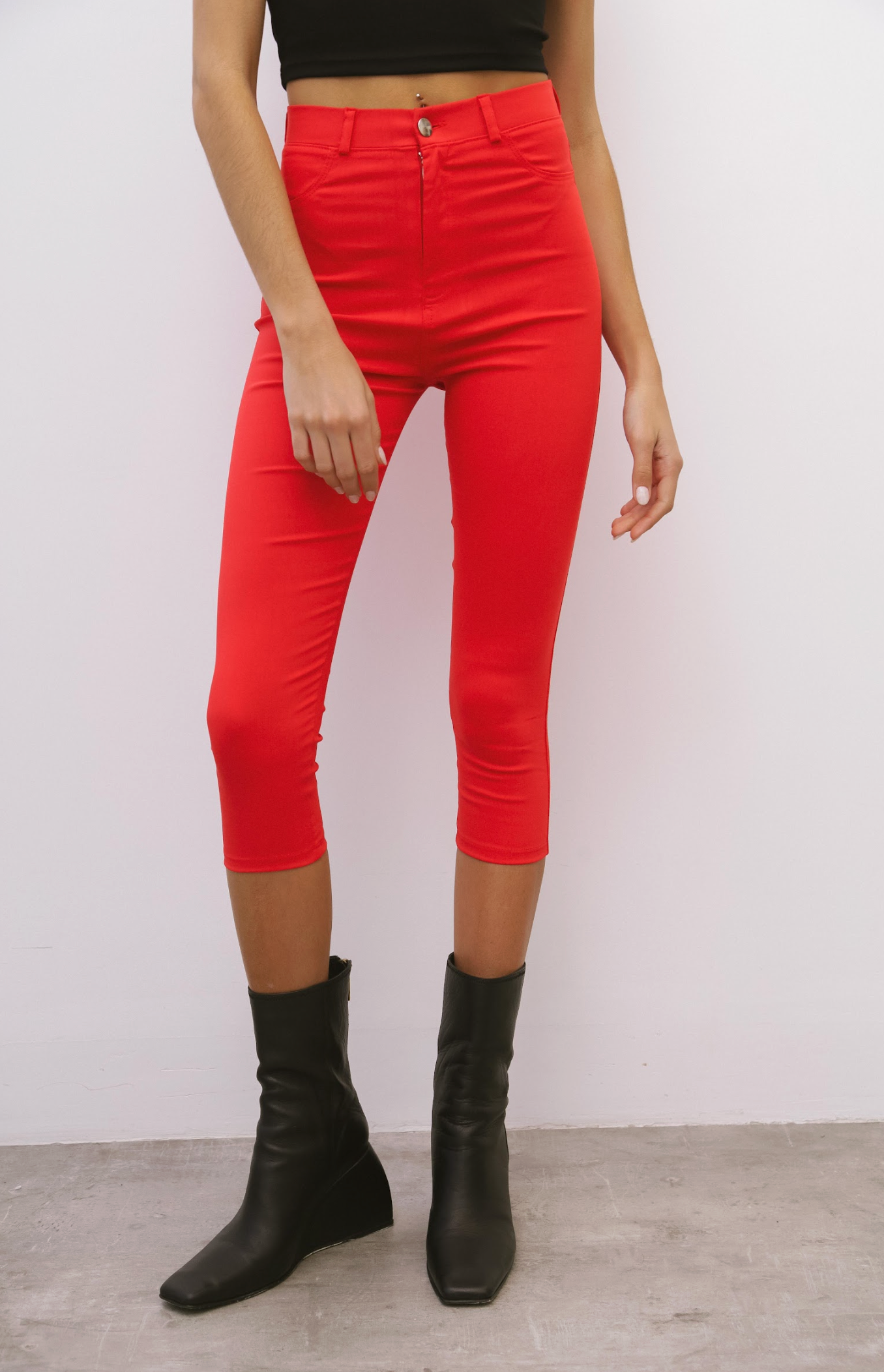 ARCHIVO - PANTALÓN MAIKA RED